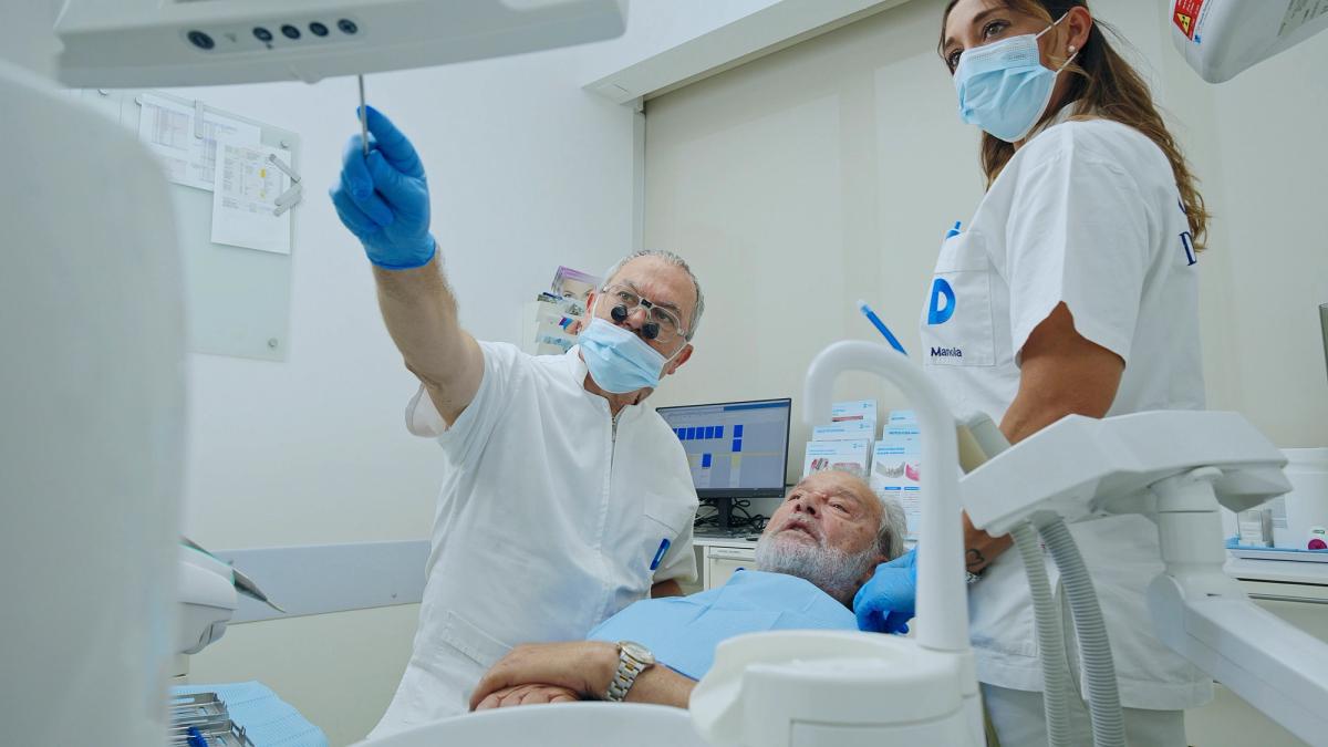 CLINICA DENTALE — 3