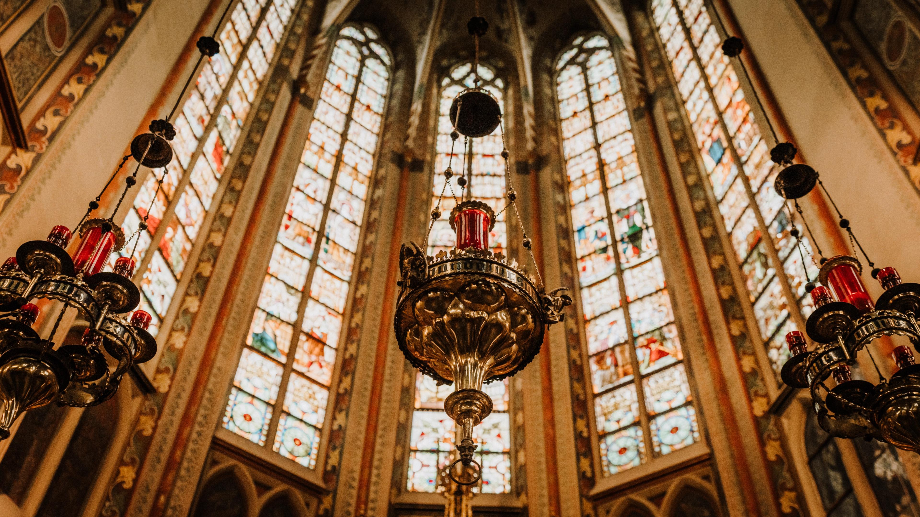 Godslampen met kerkramen op de achtergrond​​​​‌﻿‍﻿​‍​‍‌‍﻿﻿‌﻿​‍‌‍‍‌‌‍‌﻿‌‍‍‌‌‍﻿‍​‍​‍​﻿‍‍​‍​‍‌﻿​﻿‌‍​‌‌‍﻿‍‌‍‍‌‌﻿‌​‌﻿‍‌​‍﻿‍‌‍‍‌‌‍﻿﻿​‍​‍​‍﻿​​‍​‍‌‍‍​‌﻿​‍‌‍‌‌‌‍‌‍​‍​‍​﻿‍‍​‍​‍‌‍‍​‌﻿‌​‌﻿‌​‌﻿​​‌﻿​﻿​﻿‍‍​‍﻿﻿​‍﻿﻿‌﻿​﻿‌﻿‌​‌﻿‌﻿​‍﻿‍‌﻿​﻿‌‍​‌‌‍﻿‍‌‍‍‌‌﻿‌​‌﻿‍‌​‍﻿‍‌﻿​﻿‌﻿‌​‌﻿‌‌‌‍‌​‌‍‍‌‌‍﻿﻿​‍﻿﻿‌‍‍‌‌‍﻿‍‌﻿‌​‌‍‌‌‌‍﻿‍‌﻿‌​​‍﻿﻿‌‍‌‌‌‍‌​‌‍‍‌‌﻿‌​​‍﻿﻿‌‍﻿‌‌‍﻿﻿‌‍‌​‌‍‌‌​﻿﻿‌‌﻿​​‌﻿​‍‌‍‌‌‌﻿​﻿‌‍‌‌‌‍﻿‍‌﻿‌​‌‍​‌‌﻿‌​‌‍‍‌‌‍﻿﻿‌‍﻿‍​﻿‍﻿‌‍‍‌‌‍‌​​﻿﻿‌​﻿​‌​﻿‌﻿​﻿‍‌‌‍‌​​﻿‌‌​﻿‌﻿​﻿​‍‌‍‌​​‍﻿‌‌‍​﻿​﻿‍‌​﻿‌‍​﻿‌‍​‍﻿‌​﻿‌​​﻿‍‌​﻿‍‌​﻿‍‌​‍﻿‌​﻿‍‌​﻿‍‌‌‍​﻿​﻿​​​‍﻿‌‌‍​﻿​﻿​‌‌‍‌‌​﻿‌﻿​﻿‍‌‌‍​﻿​﻿‍‌​﻿​﻿‌‍​‌​﻿​​‌‍​‍‌‍​‍​﻿‍﻿‌﻿‌​‌﻿‍‌‌﻿​​‌‍‌‌​﻿﻿‌‌‍​﻿‌‍﻿﻿‌‍﻿‍‌﻿‌​‌‍‌‌‌‍﻿‍‌﻿‌​‌‌​​‌‍​‌‌‍‌﻿‌‍‌‌​﻿‍﻿‌﻿​​‌‍​‌‌﻿‌​‌‍‍​​﻿﻿‌‌‍​﻿‌‍﻿﻿‌‍﻿‍‌﻿‌​‌‍‌‌‌‍﻿‍‌﻿‌​​‍‌‌​﻿‌‌‌​​‍‌‌﻿﻿‌‍‍﻿‌‍‌‌‌﻿‍‌​‍‌‌​﻿​﻿‌​‌​​‍‌‌​﻿​﻿‌​‌​​‍‌‌​﻿​‍​﻿​‍​﻿‌‍‌‍​‍​﻿‌‍​﻿​‌​﻿‍‌​﻿‌‌‌‍​﻿‌‍​‍​﻿​‌‌‍‌‍‌‍​‌​﻿​﻿​‍‌‌​﻿​‍​﻿​‍​‍‌‌​﻿‌‌‌​‌​​‍﻿‍‌﻿​​‌‍‍​‌‍﻿﻿‌﻿‌​‌‍﻿﻿‌﻿​﻿​‍‌‌​﻿‌‌‌​​‍‌‌﻿﻿‌‍‍﻿‌‍‌‌‌﻿‍‌​‍‌‌​﻿​﻿‌​‌​​‍‌‌​﻿​﻿‌​‌​​‍‌‌​﻿​‍​﻿​‍​﻿‌‍​﻿‌‌​﻿‌﻿​﻿​‍‌‍‌​‌‍​‌​﻿​‌​﻿​﻿‌‍​﻿‌‍​‌​﻿‌‌​﻿​﻿​‍‌‌​﻿​‍​﻿​‍​‍‌‌​﻿‌‌‌​‌​​‍﻿‍‌‍​‌‌‍﻿​‌﻿‌​​﻿﻿﻿‌‍​‍‌‍​‌‌﻿​﻿‌‍‌‌‌‌‌‌‌﻿​‍‌‍﻿​​﻿﻿‌‌‍‍​‌﻿‌​‌﻿‌​‌﻿​​‌﻿​﻿​‍‌‌​﻿​﻿‌​​‌​‍‌‌​﻿​‍‌​‌‍​‍‌‌​﻿​‍‌​‌‍‌﻿​﻿‌﻿‌​‌﻿‌﻿​‍﻿‍‌﻿​﻿‌‍​‌‌‍﻿‍‌‍‍‌‌﻿‌​‌﻿‍‌​‍﻿‍‌﻿​﻿‌﻿‌​‌﻿‌‌‌‍‌​‌‍‍‌‌‍﻿﻿​‍‌‍‌‍‍‌‌‍‌​​﻿﻿‌​﻿​‌​﻿‌﻿​﻿‍‌‌‍‌​​﻿‌‌​﻿‌﻿​﻿​‍‌‍‌​​‍﻿‌‌‍​﻿​﻿‍‌​﻿‌‍​﻿‌‍​‍﻿‌​﻿‌​​﻿‍‌​﻿‍‌​﻿‍‌​‍﻿‌​﻿‍‌​﻿‍‌‌‍​﻿​﻿​​​‍﻿‌‌‍​﻿​﻿​‌‌‍‌‌​﻿‌﻿​﻿‍‌‌‍​﻿​﻿‍‌​﻿​﻿‌‍​‌​﻿​​‌‍​‍‌‍​‍​‍‌‍‌﻿‌​‌﻿‍‌‌﻿​​‌‍‌‌​﻿﻿‌‌‍​﻿‌‍﻿﻿‌‍﻿‍‌﻿‌​‌‍‌‌‌‍﻿‍‌﻿‌​‌‌​​‌‍​‌‌‍‌﻿‌‍‌‌​‍‌‍‌﻿​​‌‍​‌‌﻿‌​‌‍‍​​﻿﻿‌‌‍​﻿‌‍﻿﻿‌‍﻿‍‌﻿‌​‌‍‌‌‌‍﻿‍‌﻿‌​​‍‌‌​﻿‌‌‌​​‍‌‌﻿﻿‌‍‍﻿‌‍‌‌‌﻿‍‌​‍‌‌​﻿​﻿‌​‌​​‍‌‌​﻿​﻿‌​‌​​‍‌‌​﻿​‍​﻿​‍​﻿‌‍‌‍​‍​﻿‌‍​﻿​‌​﻿‍‌​﻿‌‌‌‍​﻿‌‍​‍​﻿​‌‌‍‌‍‌‍​‌​﻿​﻿​‍‌‌​﻿​‍​﻿​‍​‍‌‌​﻿‌‌‌​‌​​‍﻿‍‌﻿​​‌‍‍​‌‍﻿﻿‌﻿‌​‌‍﻿﻿‌﻿​﻿​‍‌‌​﻿‌‌‌​​‍‌‌﻿﻿‌‍‍﻿‌‍‌‌‌﻿‍‌​‍‌‌​﻿​﻿‌​‌​​‍‌‌​﻿​﻿‌​‌​​‍‌‌​﻿​‍​﻿​‍​﻿‌‍​﻿‌‌​﻿‌﻿​﻿​‍‌‍‌​‌‍​‌​﻿​‌​﻿​﻿‌‍​﻿‌‍​‌​﻿‌‌​﻿​﻿​‍‌‌​﻿​‍​﻿​‍​‍‌‌​﻿‌‌‌​‌​​‍﻿‍‌‍​‌‌‍﻿​‌﻿‌​​‍‌‍‌﻿​​‌‍‌‌‌﻿​‍‌﻿​﻿‌﻿​​‌‍‌‌‌‍​﻿‌﻿‌​‌‍‍‌‌﻿‌‍‌‍‌‌​﻿﻿‌‌﻿​​‌﻿‌‌‌‍​‍‌‍﻿​‌‍‍‌‌﻿​﻿‌‍‍​‌‍‌‌‌‍‌​​‍​‍‌﻿﻿‌