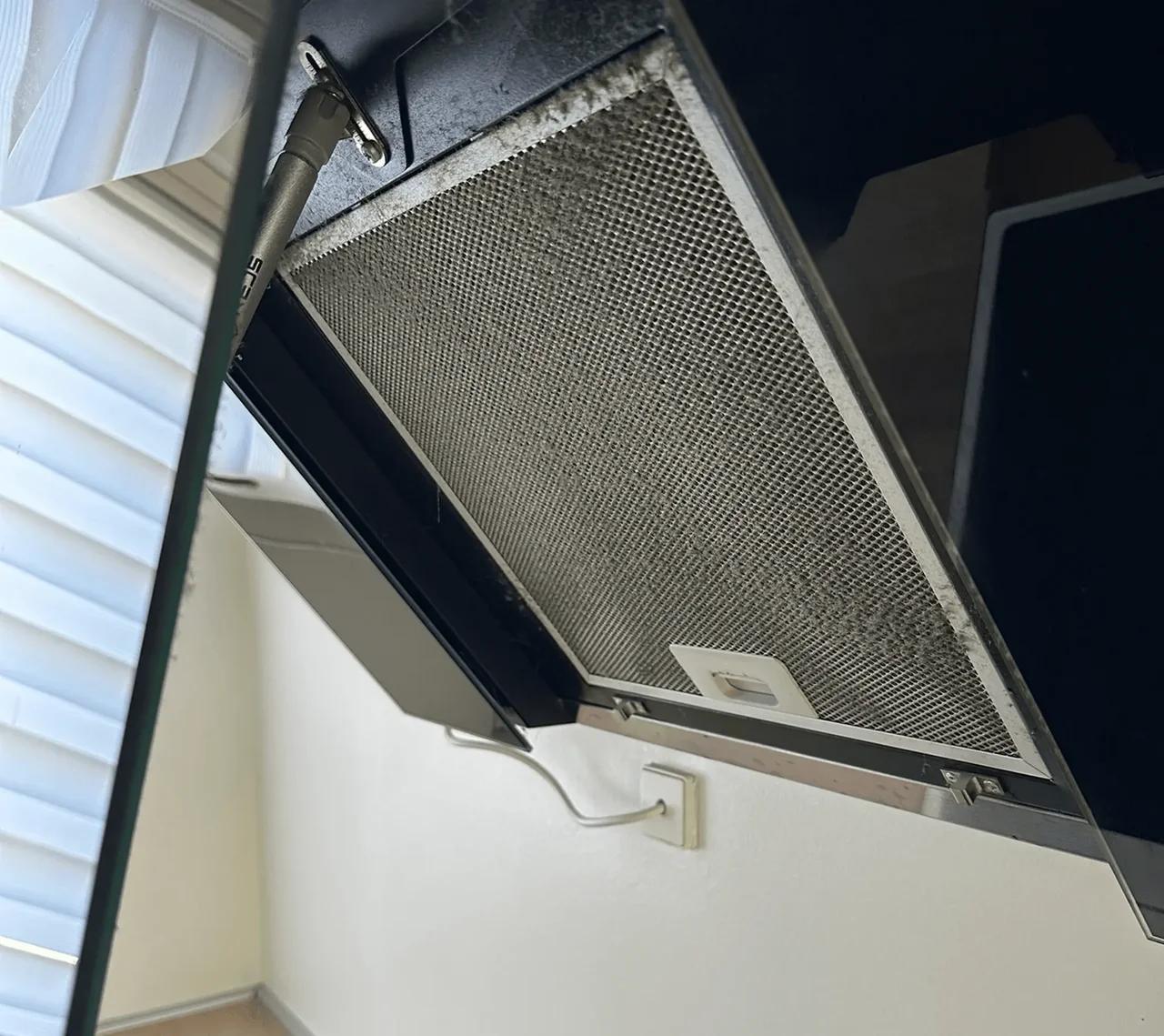 Range hood cleaning, Før