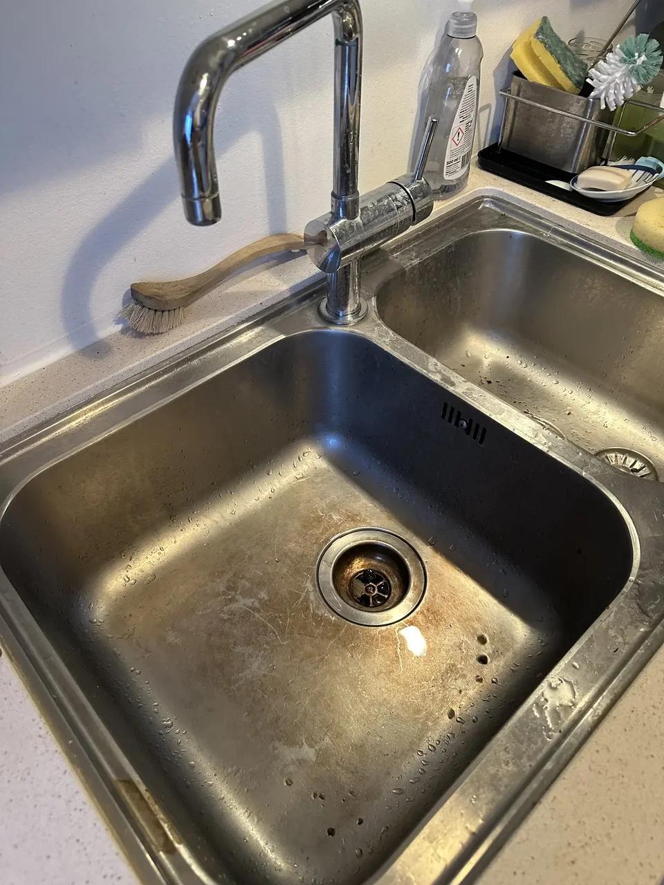 Sink cleaning, Før