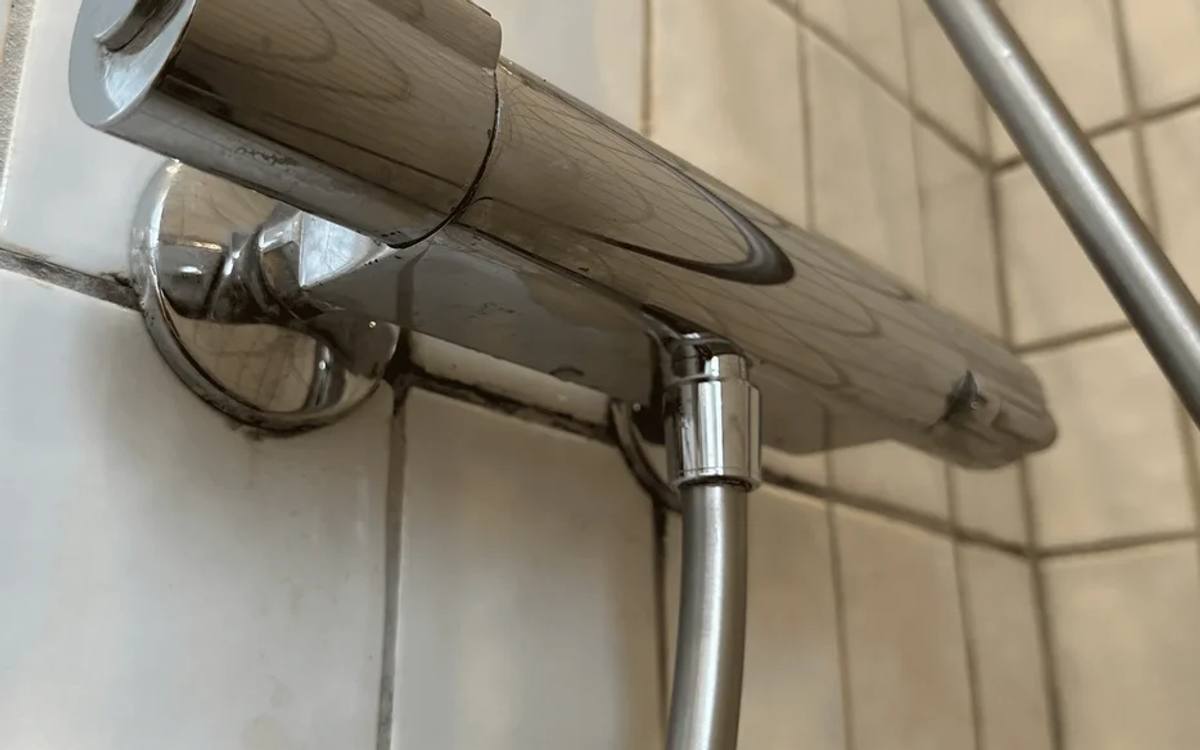 Shower faucet descaling, Efter