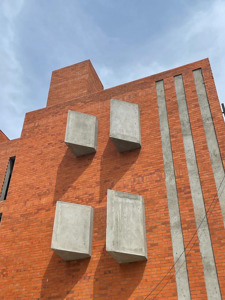 Terracotta Clay Bricks & Tiles