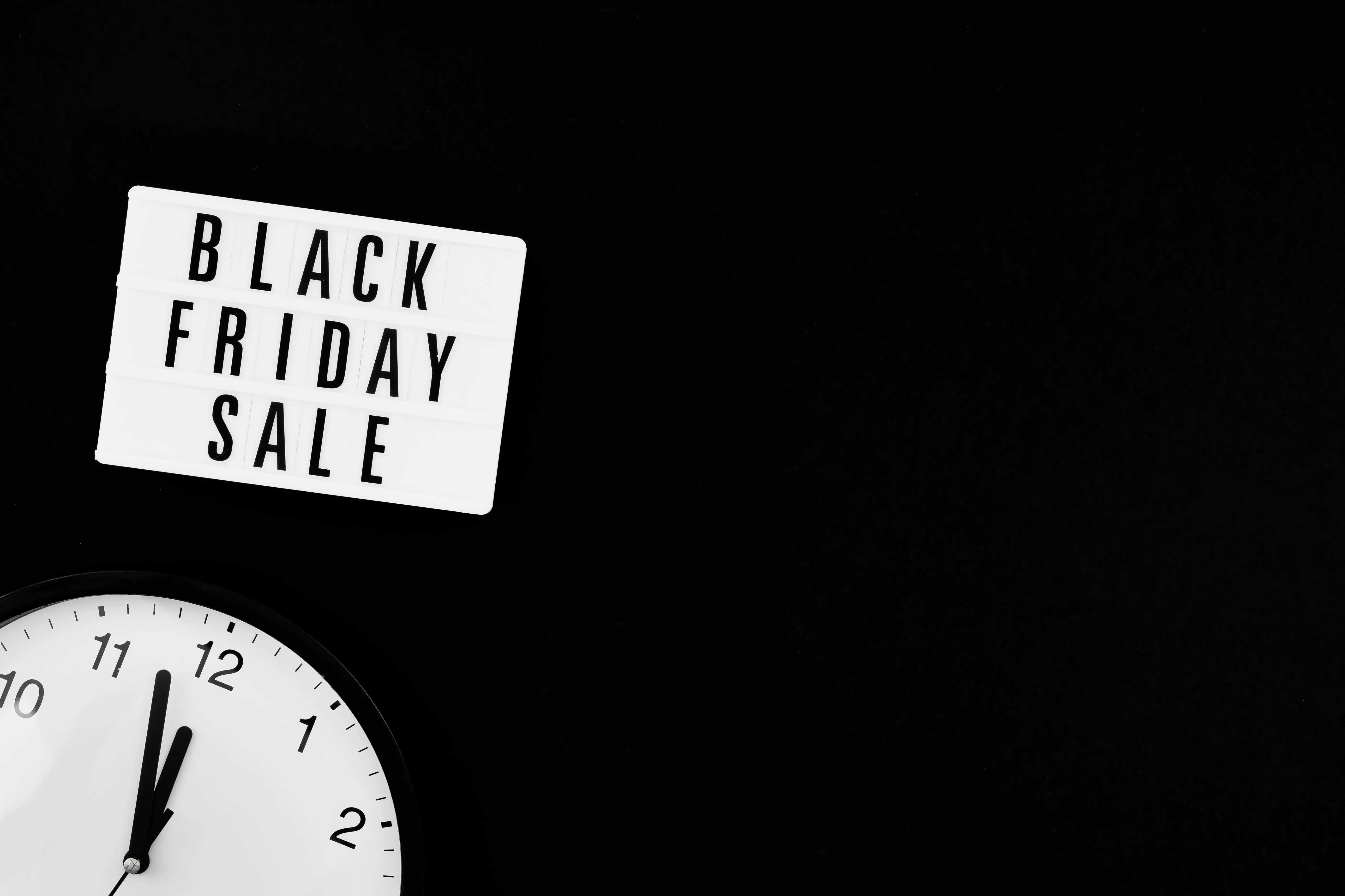 Get Ready for Black Friday on jog it on: Tips for Tech, Timing, Stock & Bargains⚡️