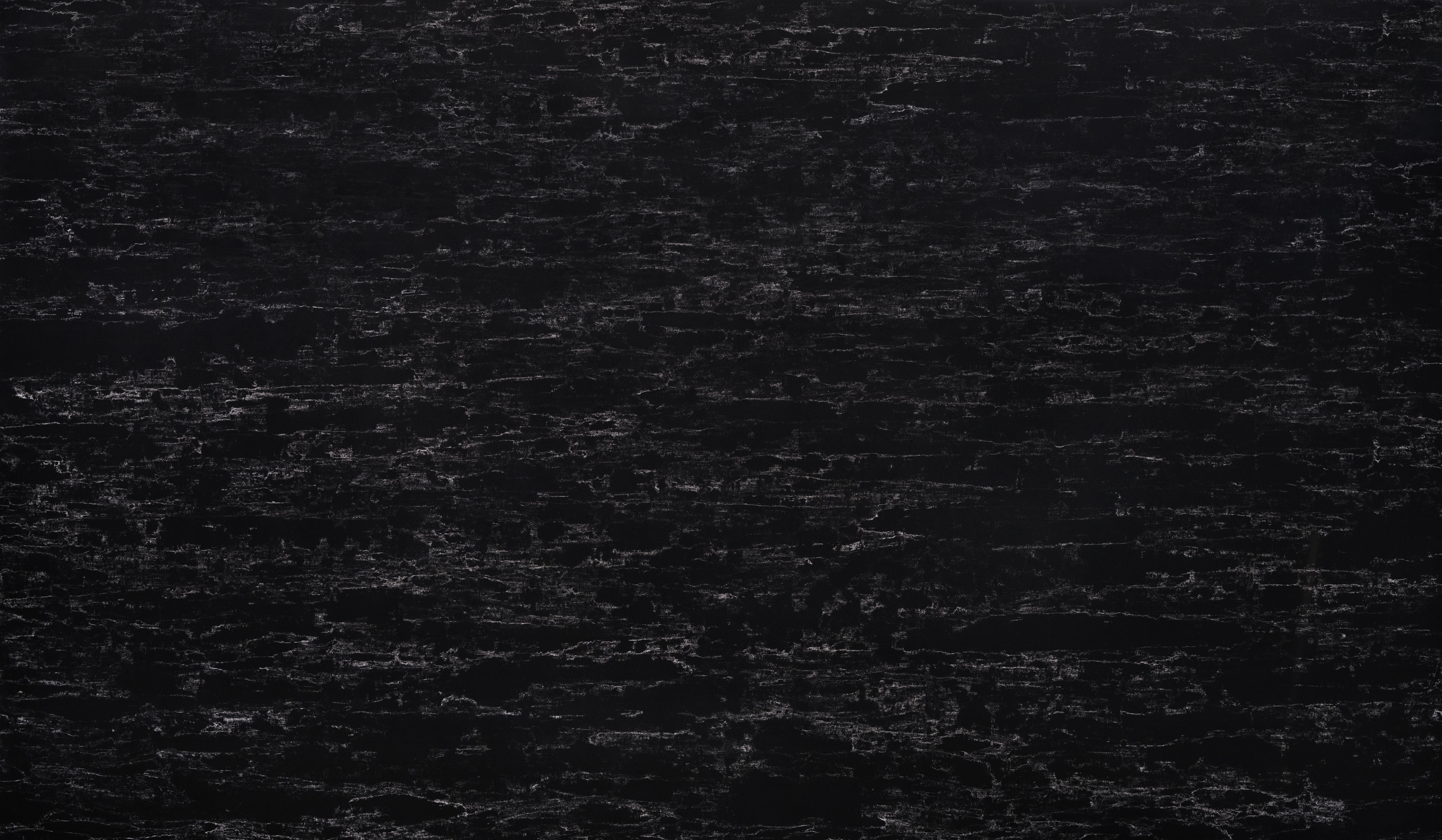 Suzuka (5033) — Kosmic slab