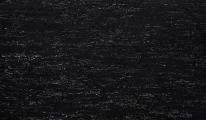 Suzuka (5033) — Kosmic slab