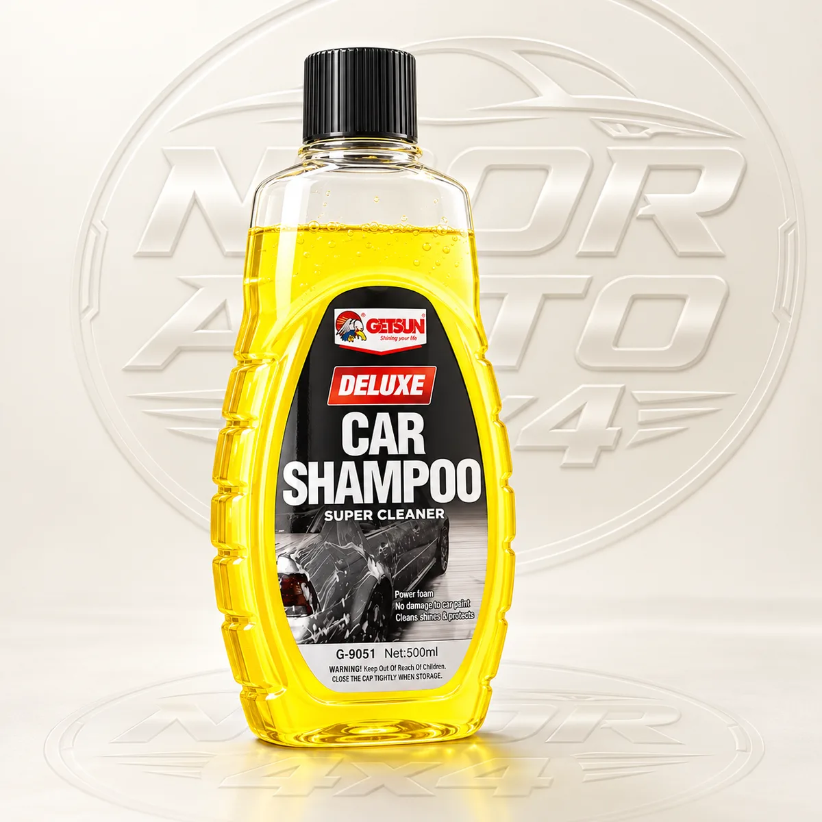Getsun Deluxe Car Shampoo 500 ml bottle, angled view