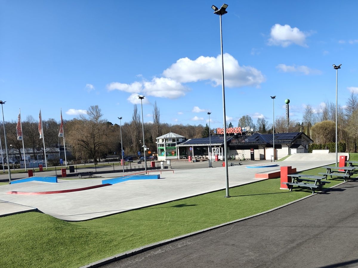 Skeittiparkki.