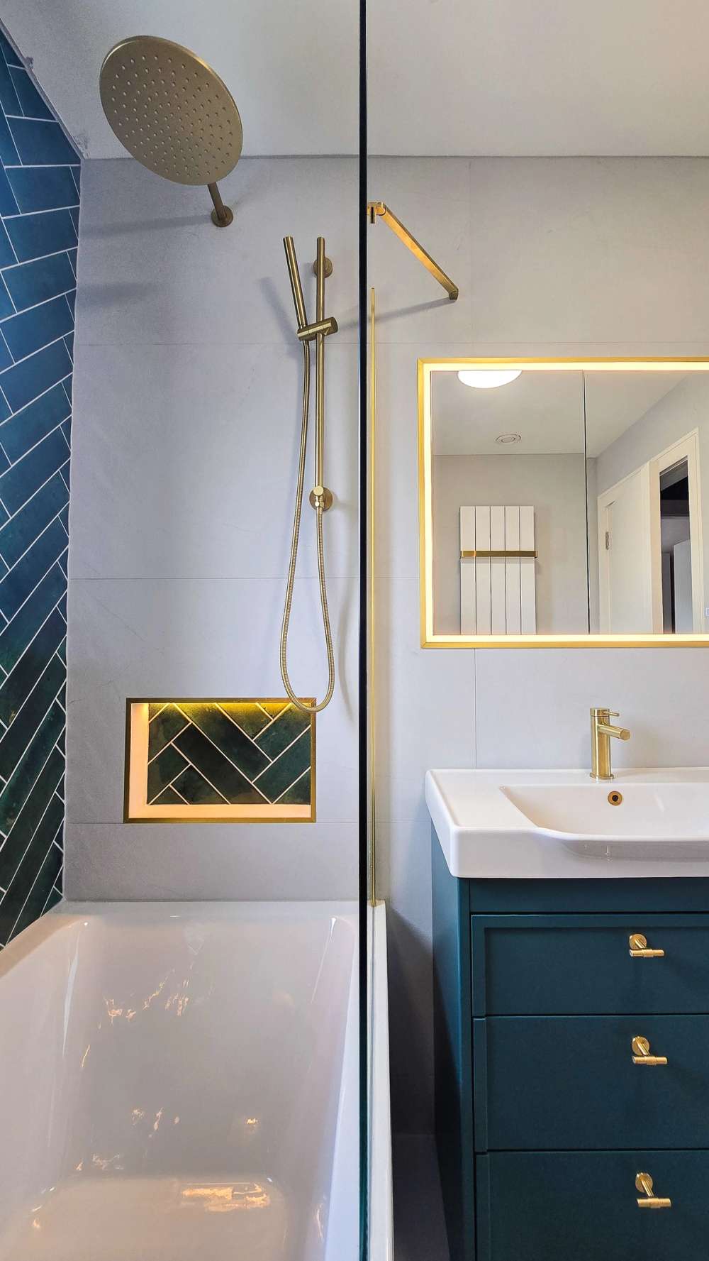 Bathroom Image