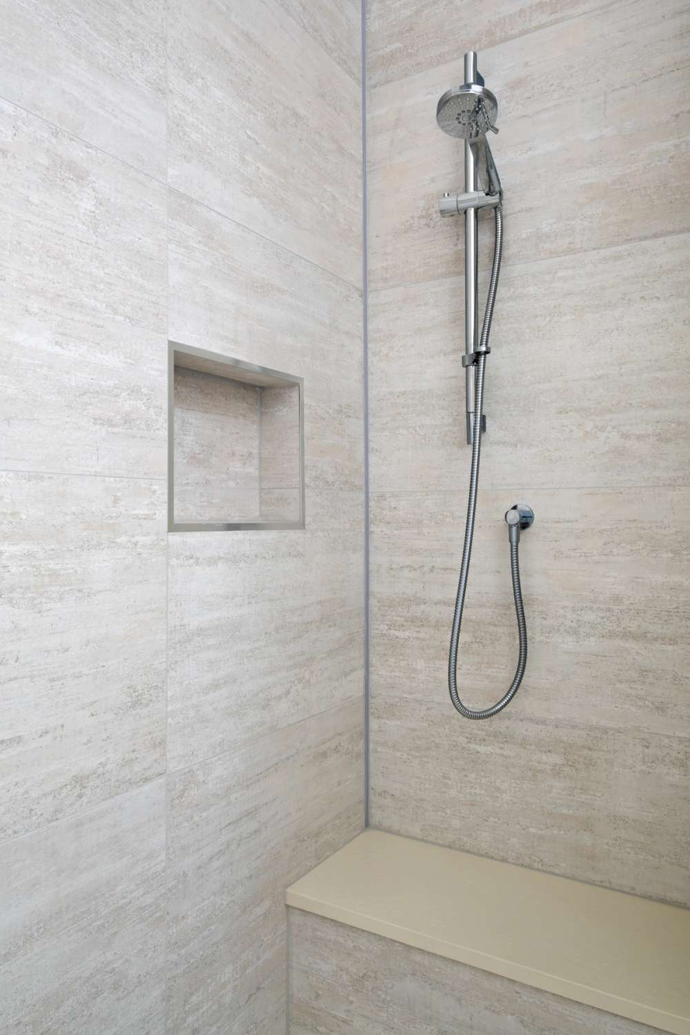 Levi Slim Shower Valve