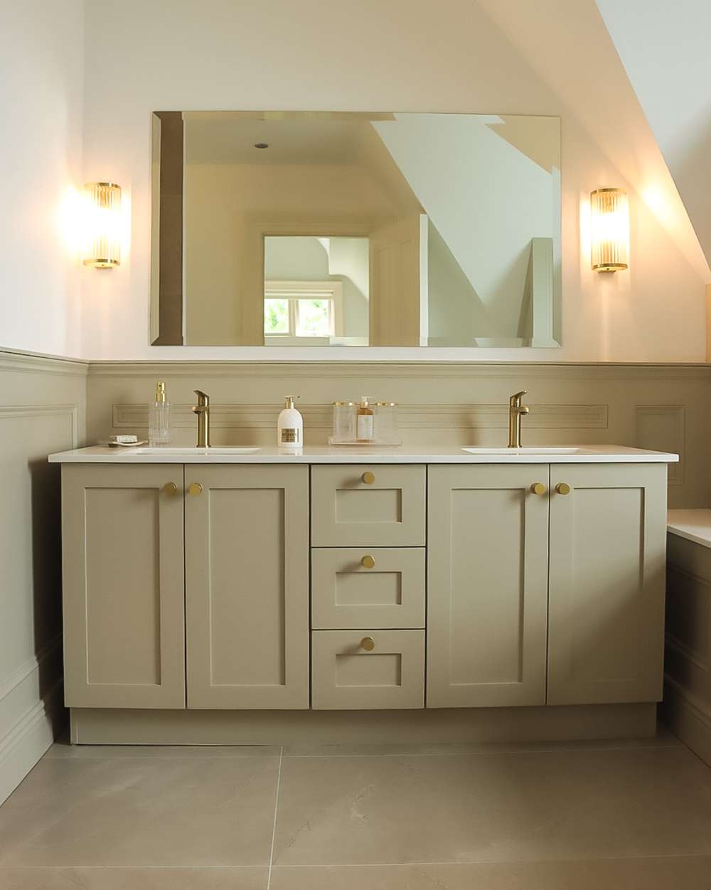 Bathroom Image