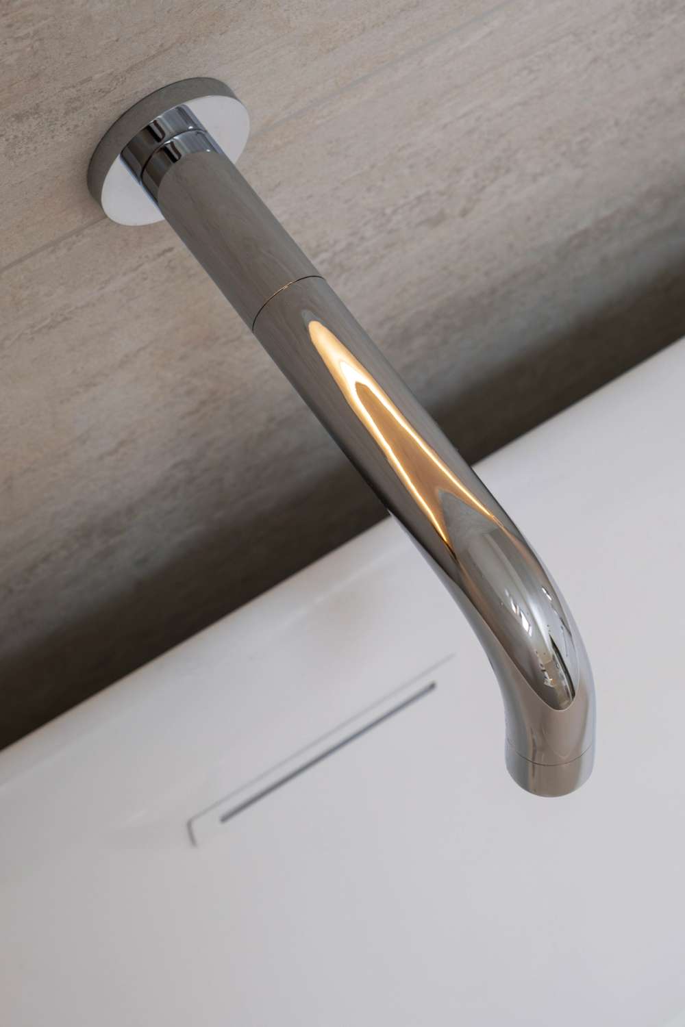 Chrome Levi Tap