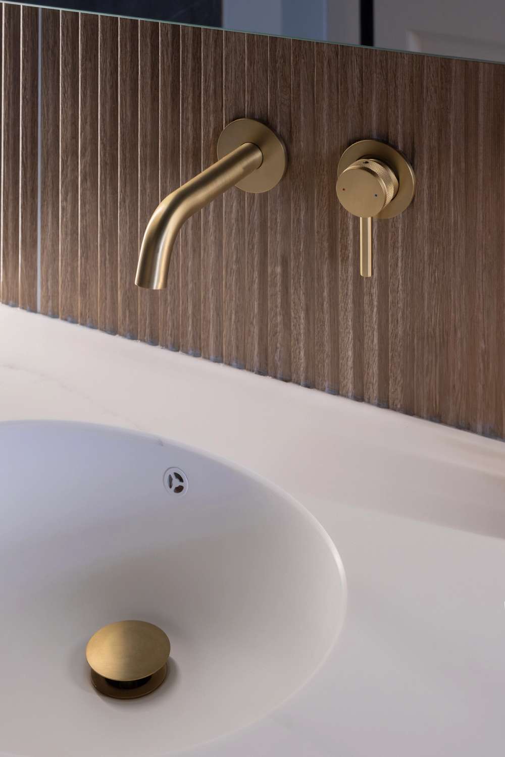 Aqualla Kyloe Brushed Brass Basin Mixer