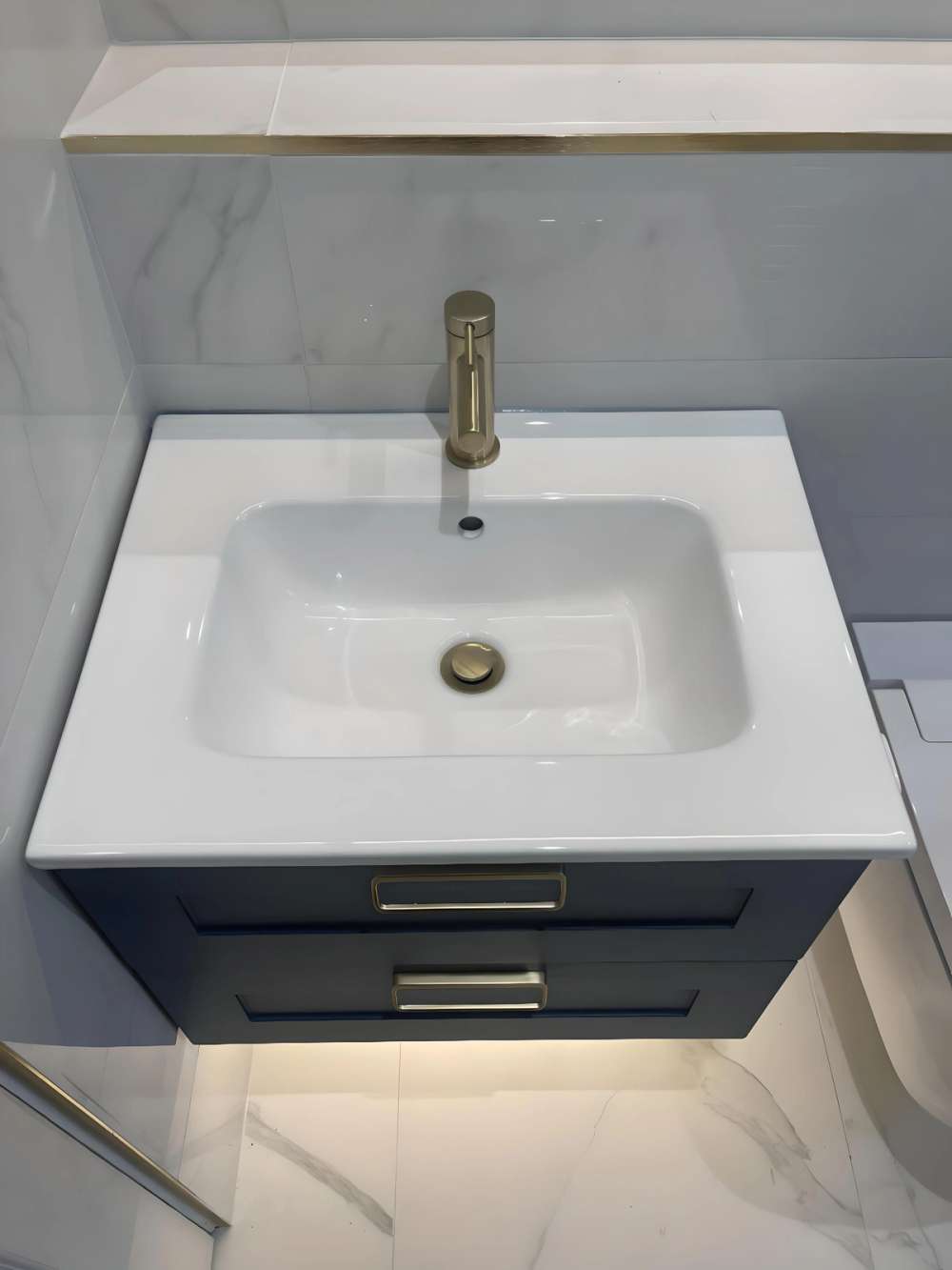 Phoenix Ceramic Basin
