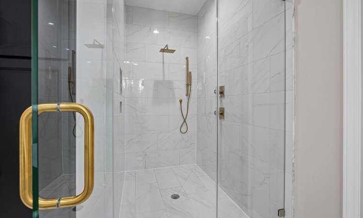 Bathroom Image