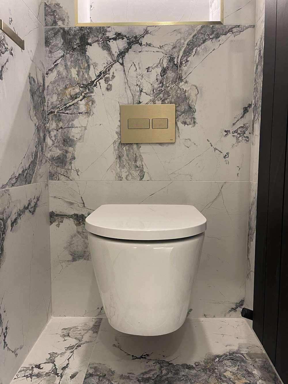RT Large Orbit Wall Hung Pan