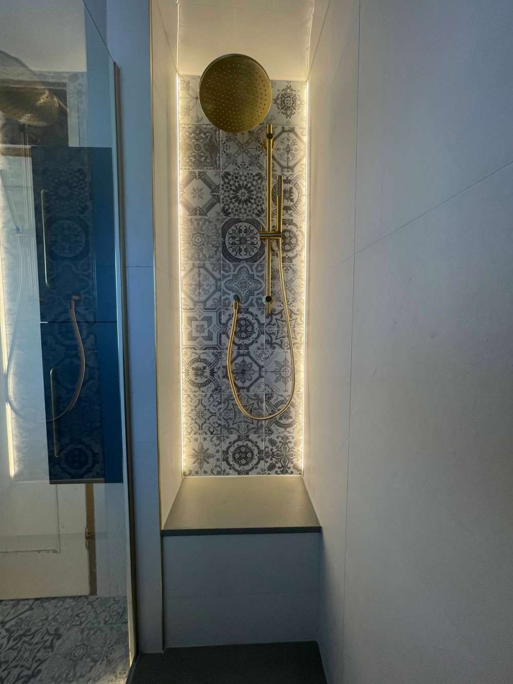 Flair 1800 x 700 Flint Grey - Gemstone