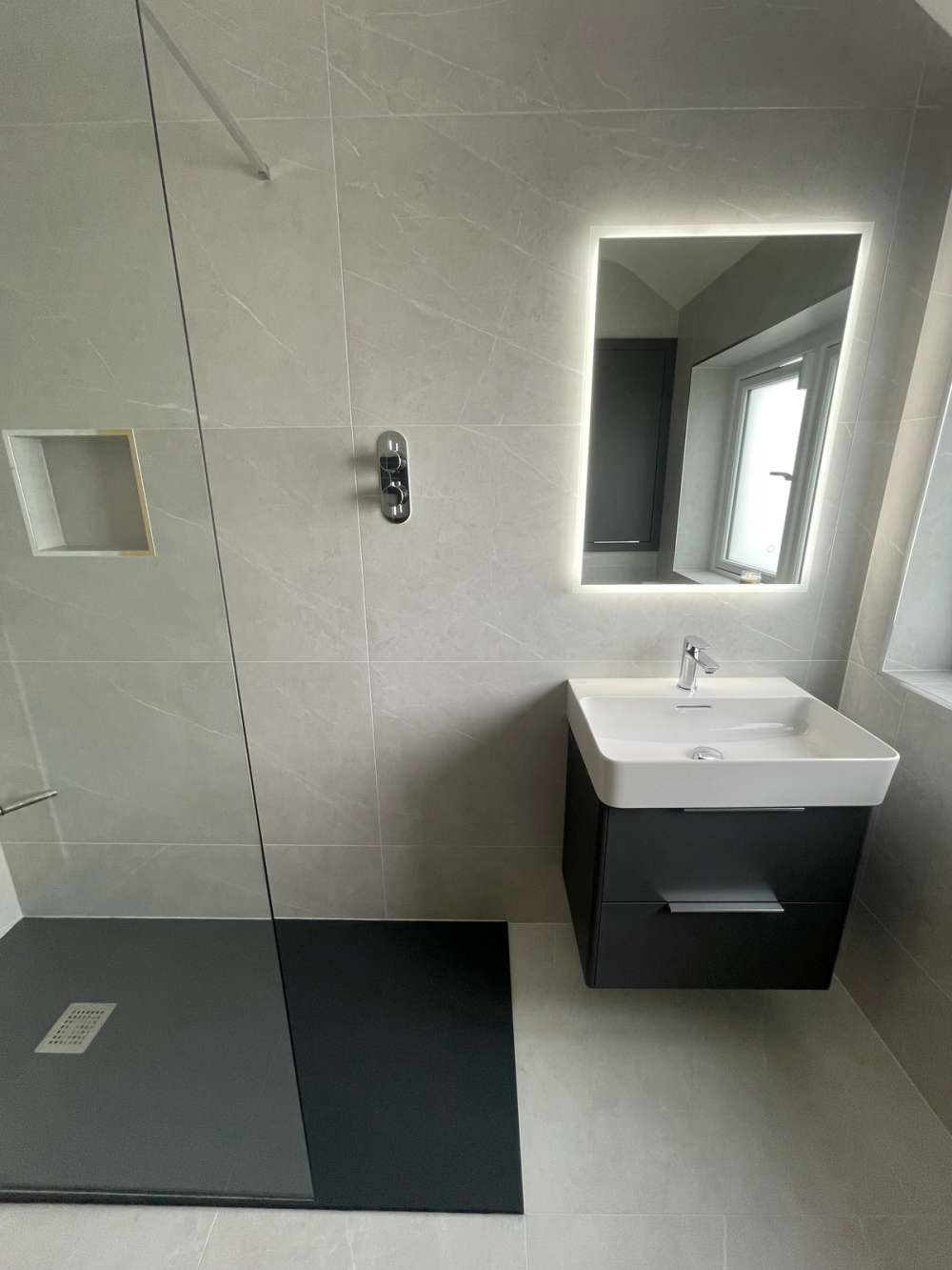 Laufen Val - Traffic Grey 60cm