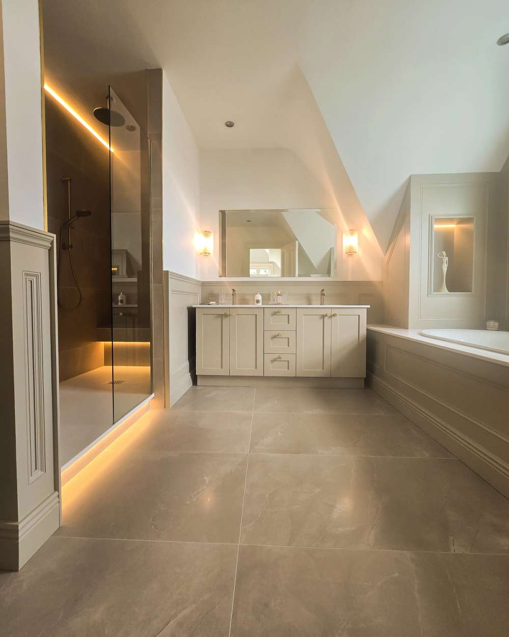 Bathroom Image