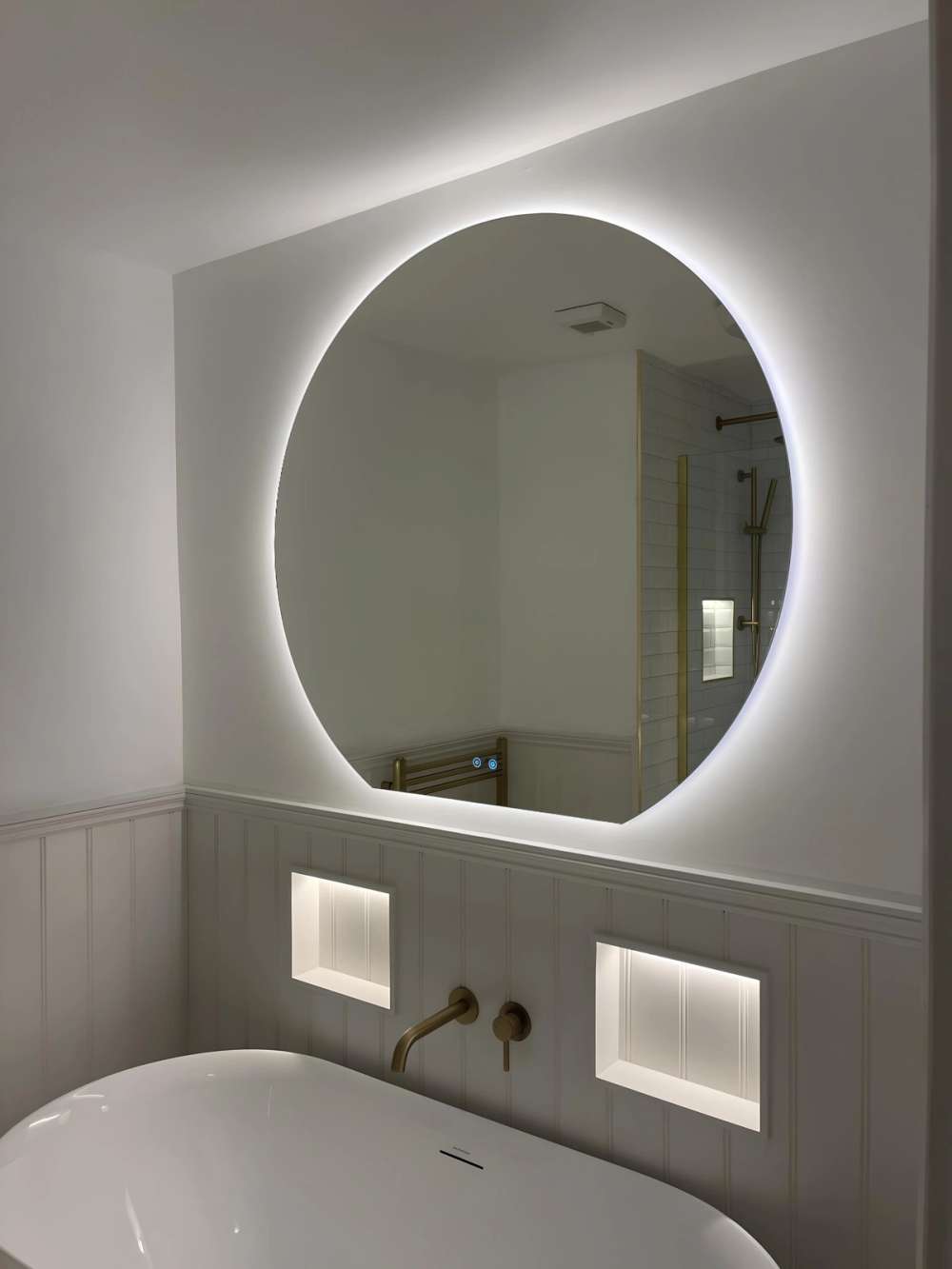 Aqualla Horizon Mirror 1200mm Led