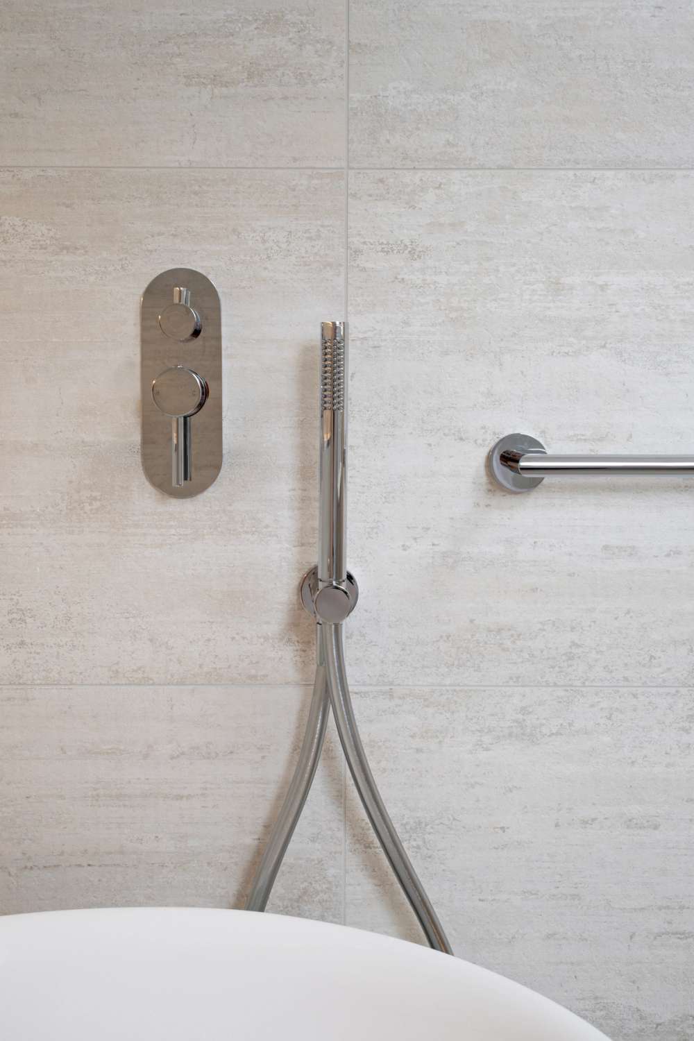 Levi Slim Shower Valve