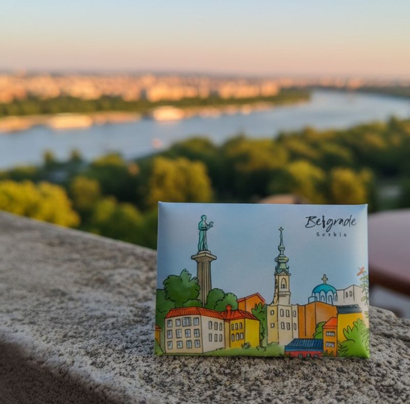 MAGNET PILLOW BEOGRAD I AKVAREL