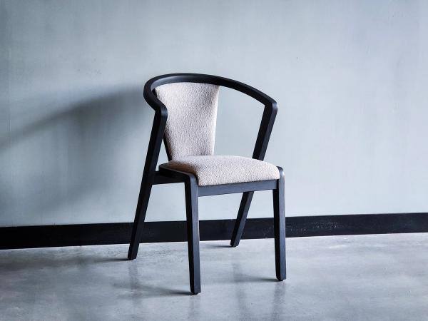 ROOT CHAIR