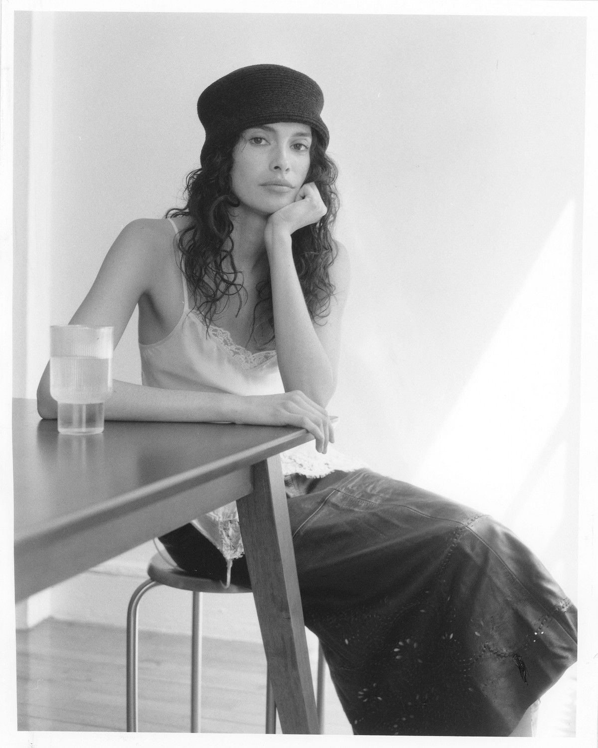 ZOE BARNARD-large-1780753333-8f5ee2d6b46116fad558ed0b2e5586f5.jpg