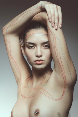250917_HERMES_Beauty3905 2.jpg