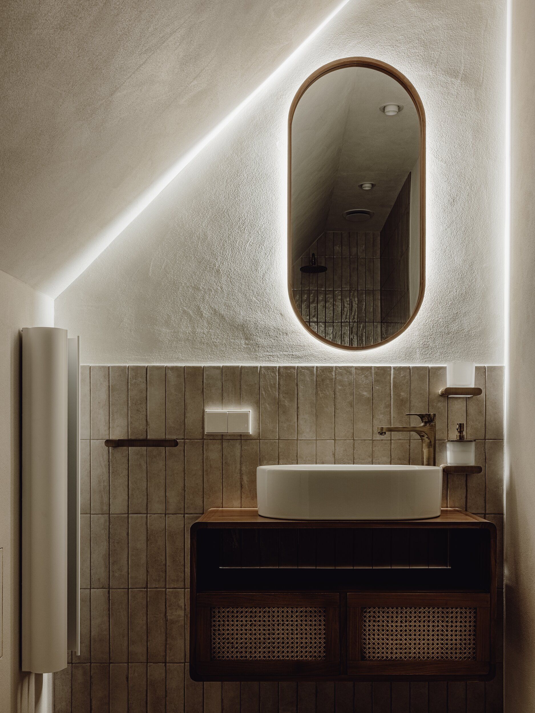 Mācītāja māja, Septītais - Image 23