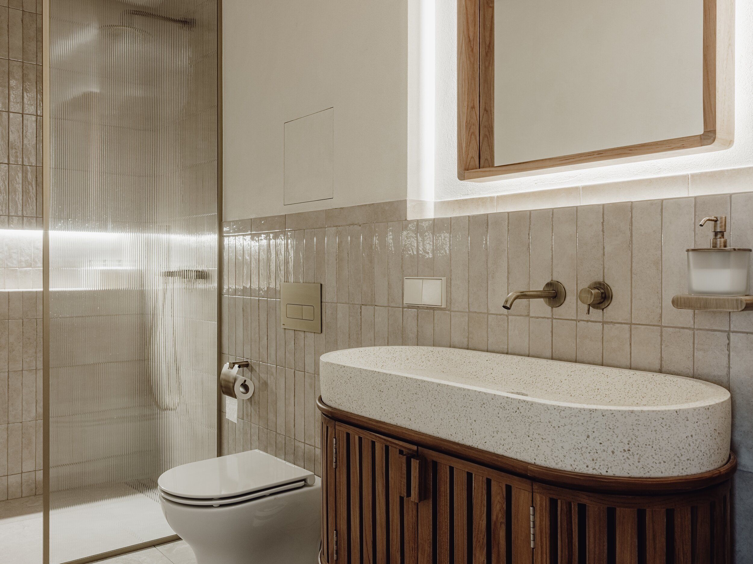 Mācītāja māja, Astotais - Image 17