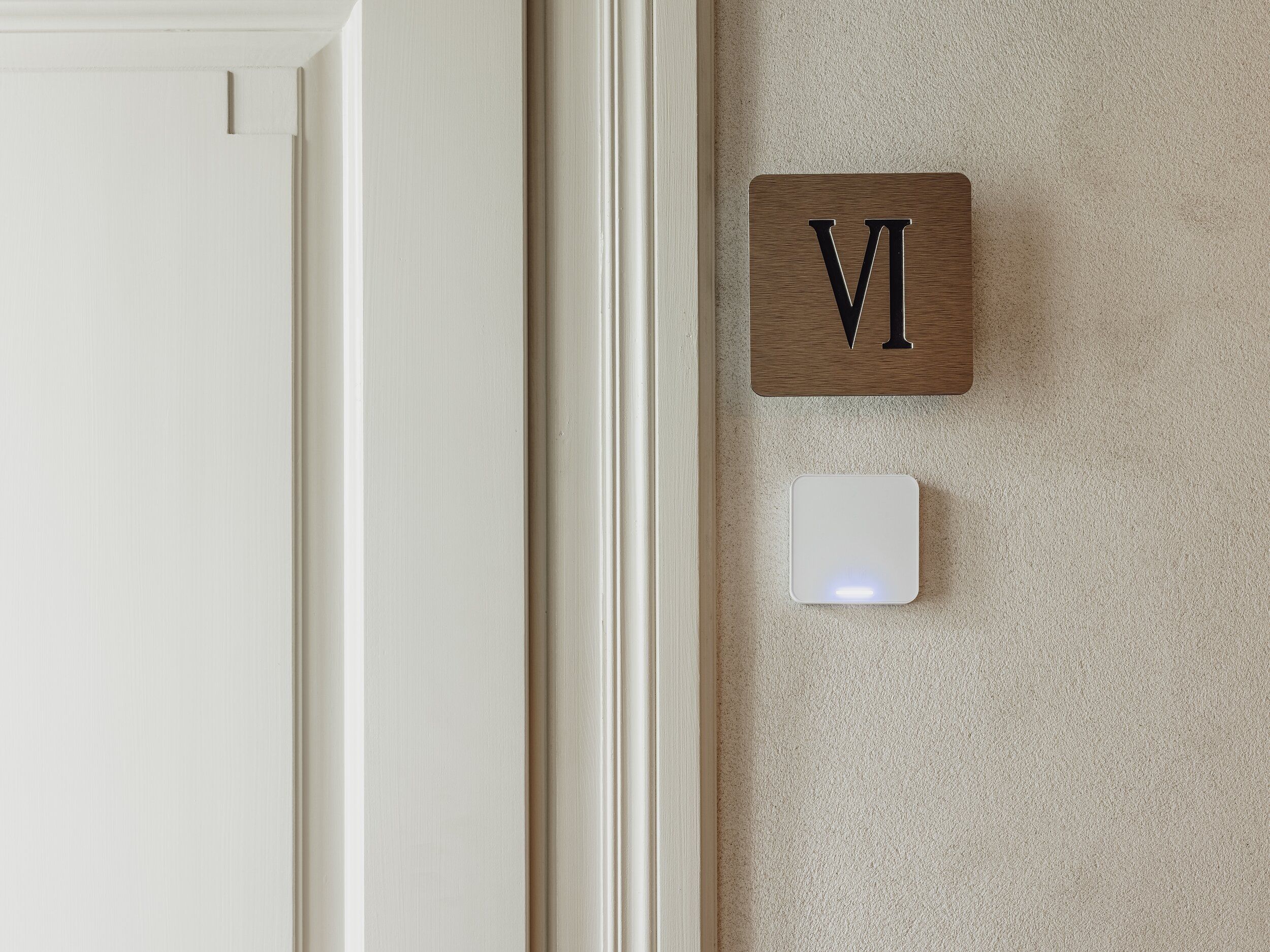 Mācītāja māja, Sestais - Image 33