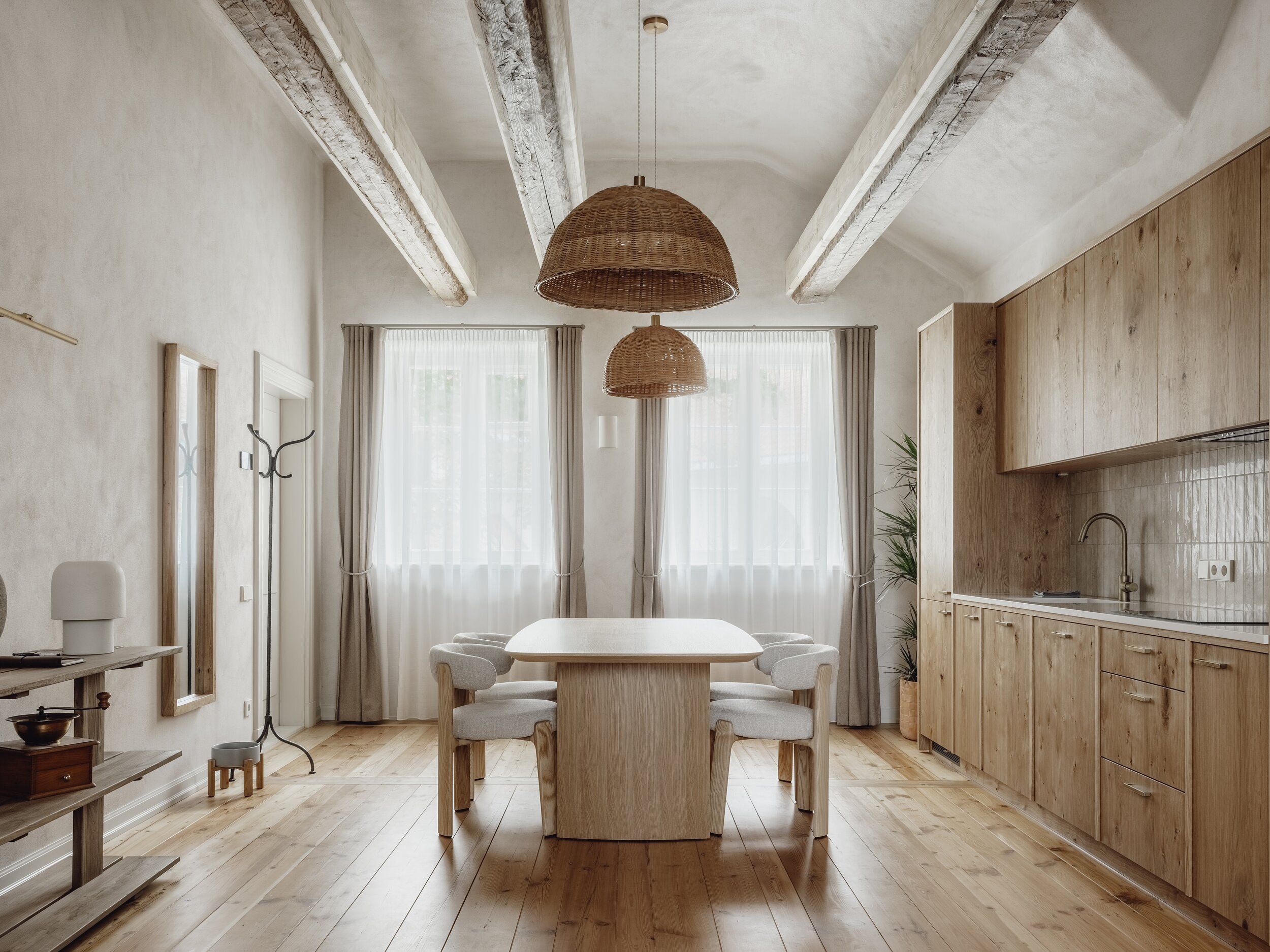 Mācītāja māja, Sestais - Image 19