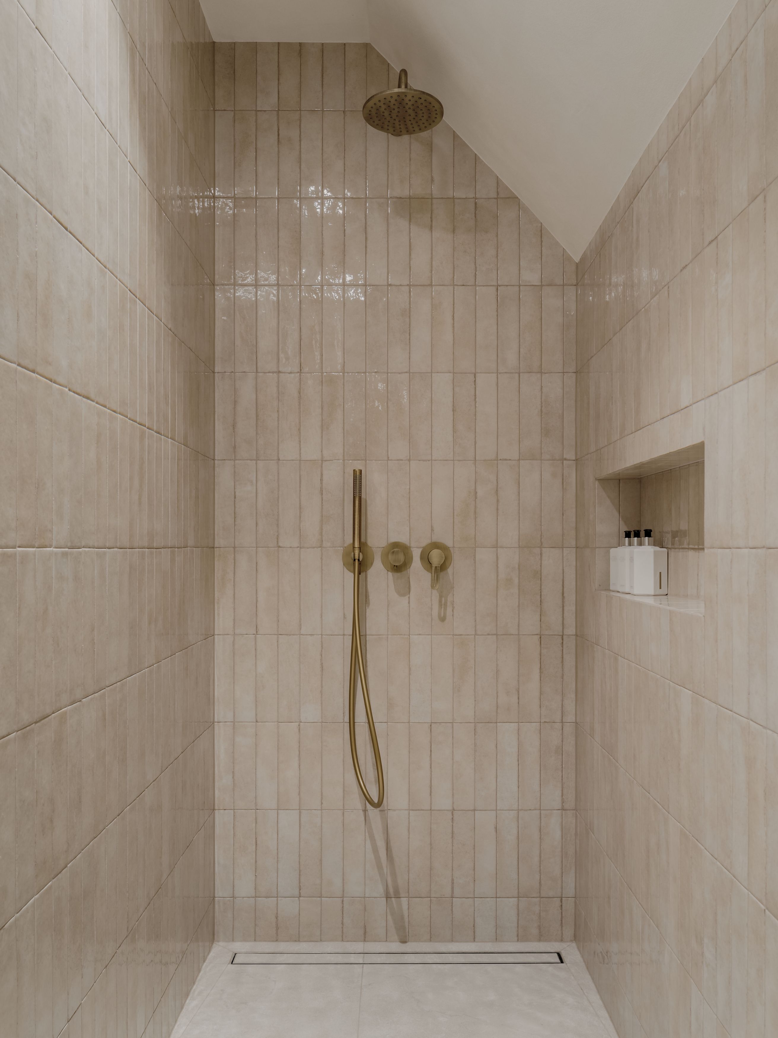 Pastor's House, Seventh - Image 7