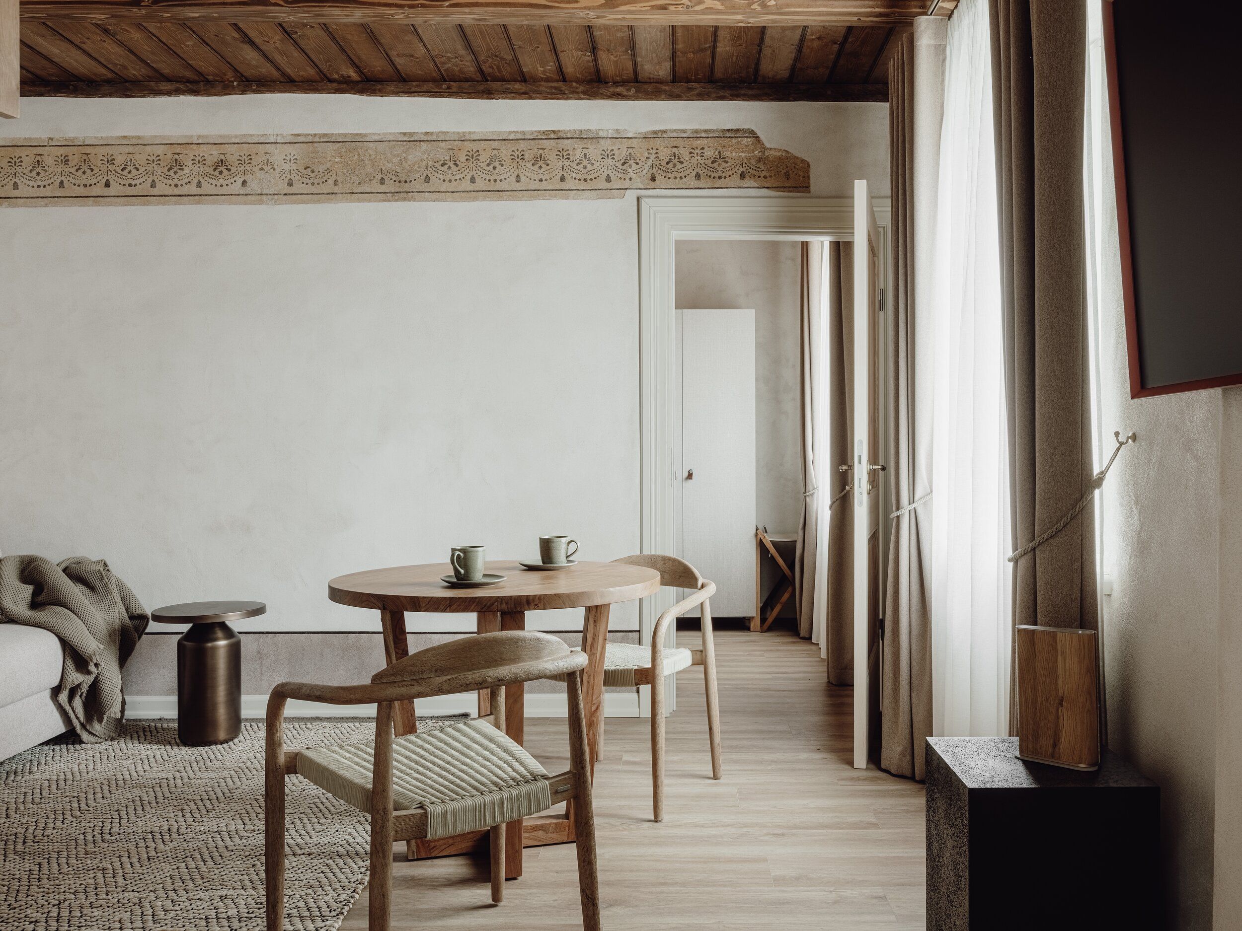 Mācītāja māja, Otrais - Image 8