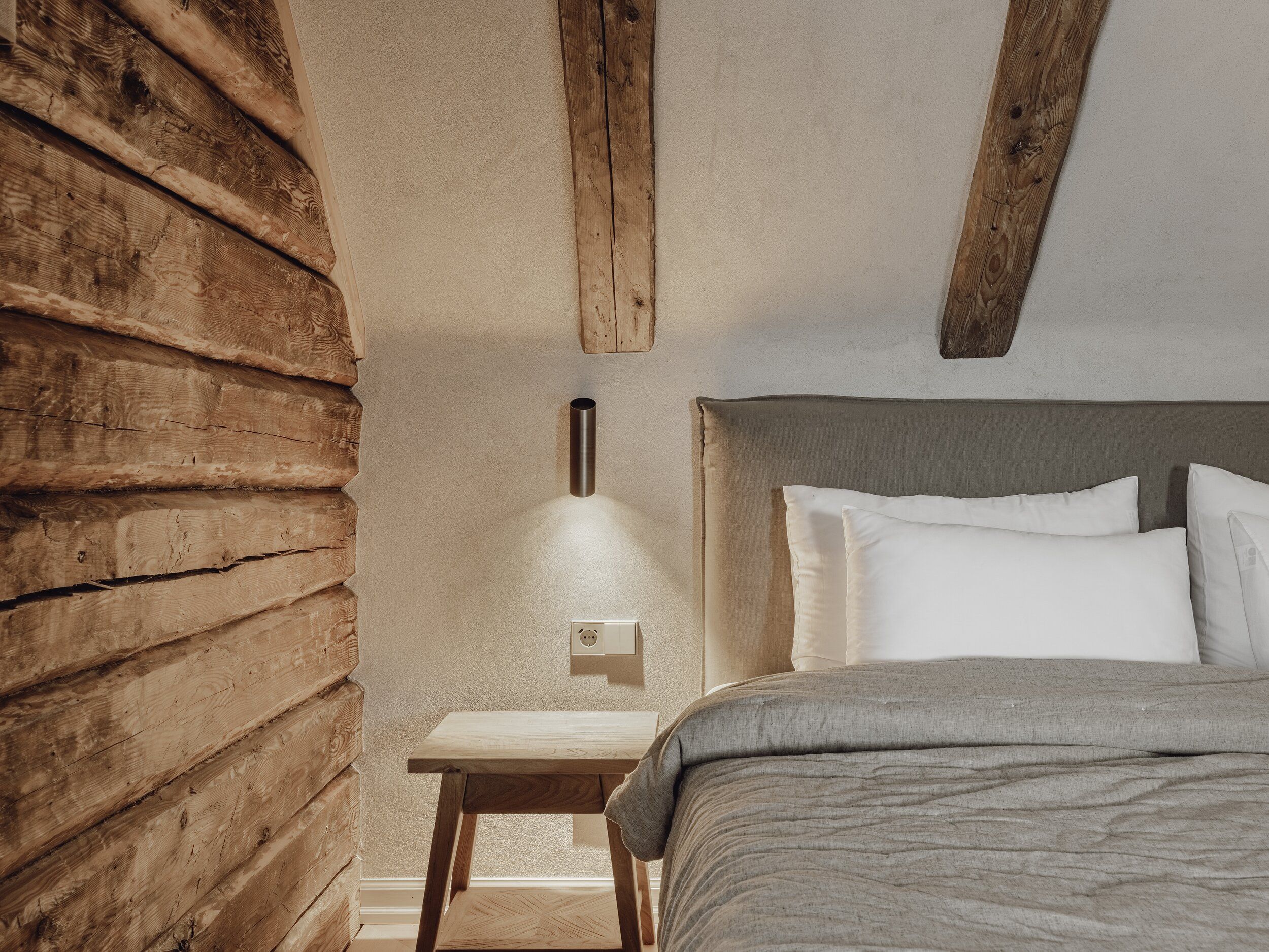 Mācītāja māja, Septītais - Image 11