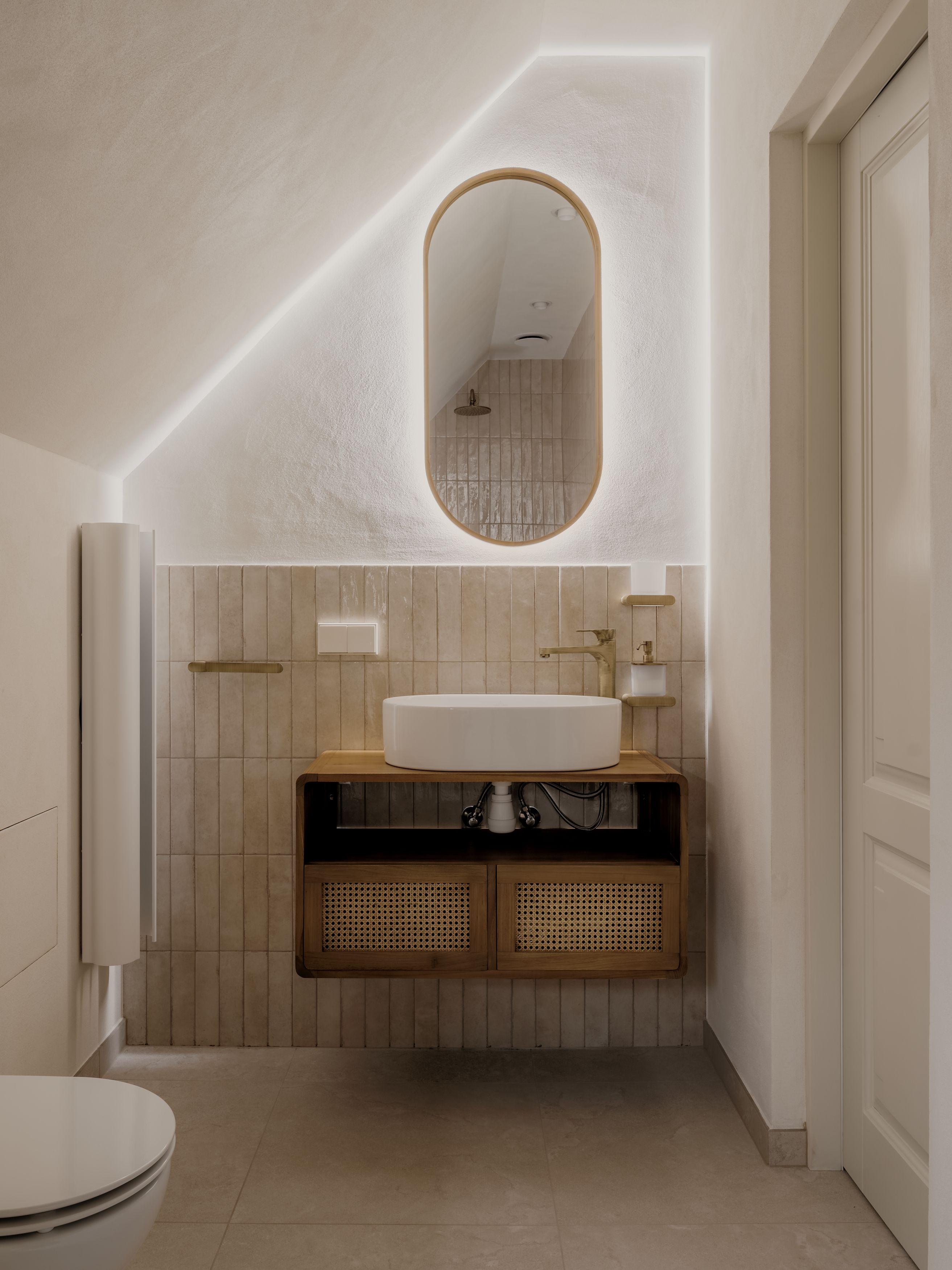 Pastor's House, Seventh - Image 6