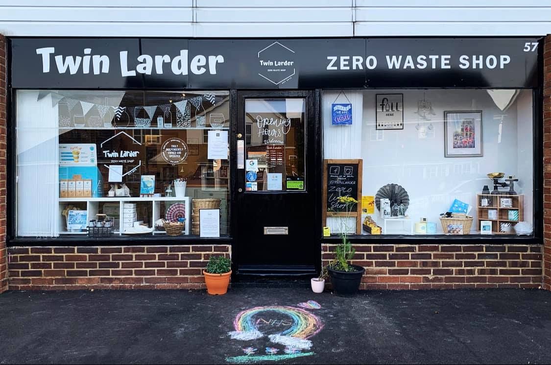 Twin Larder