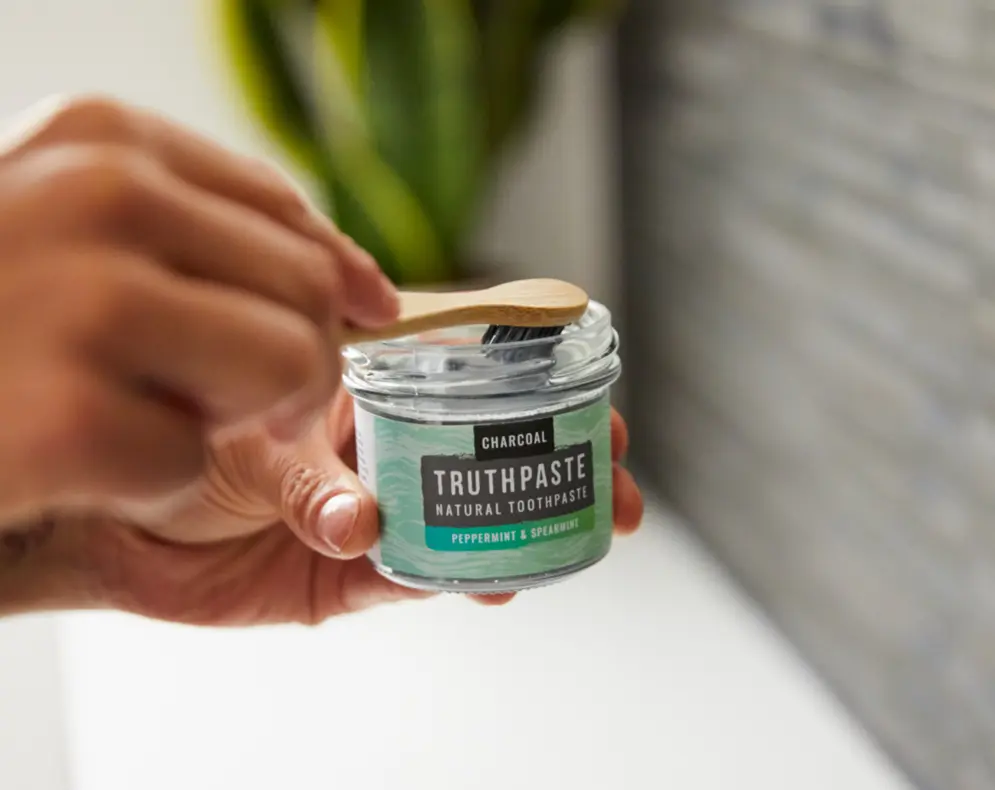 100% natural, vegan, cruelty free, plastic-free toothpaste