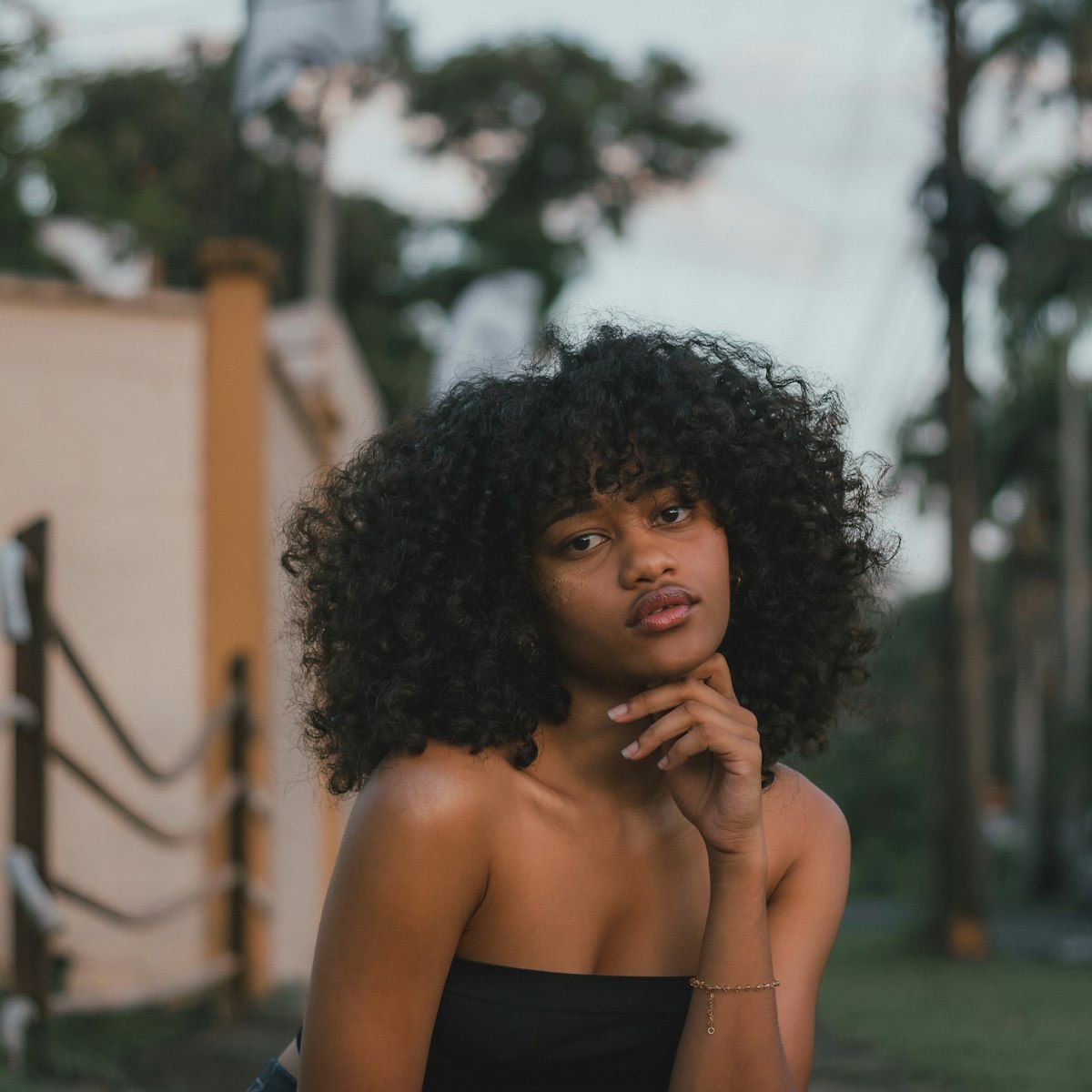 5x5 glueless curly