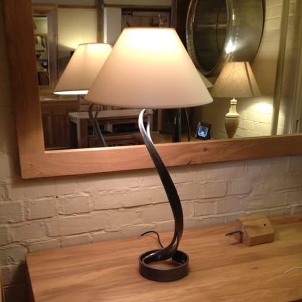 Ribbon Lamp