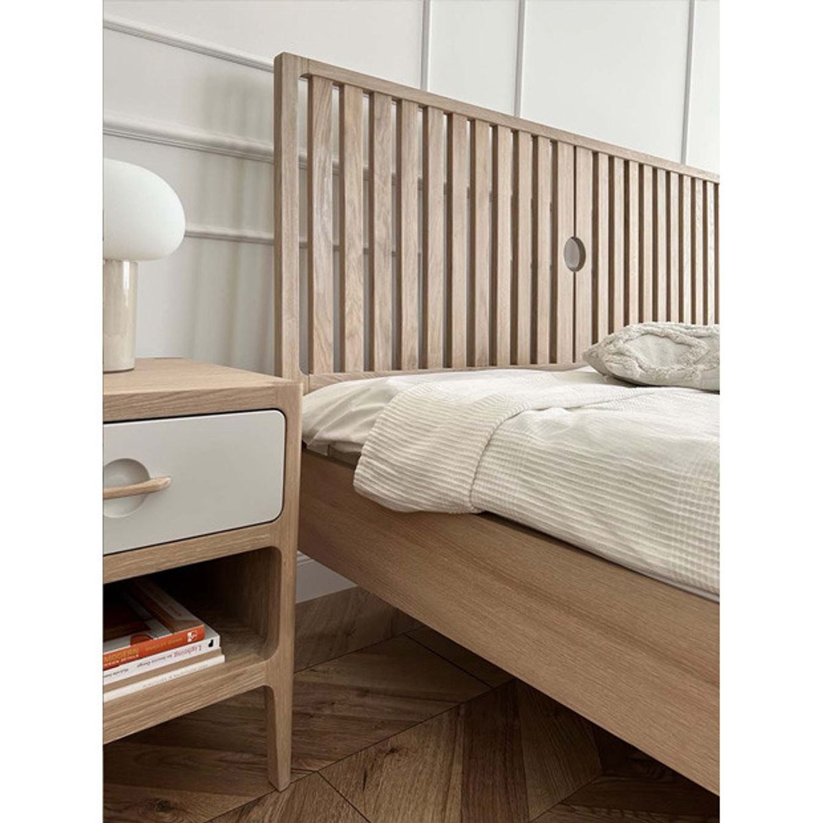 Skien Bed