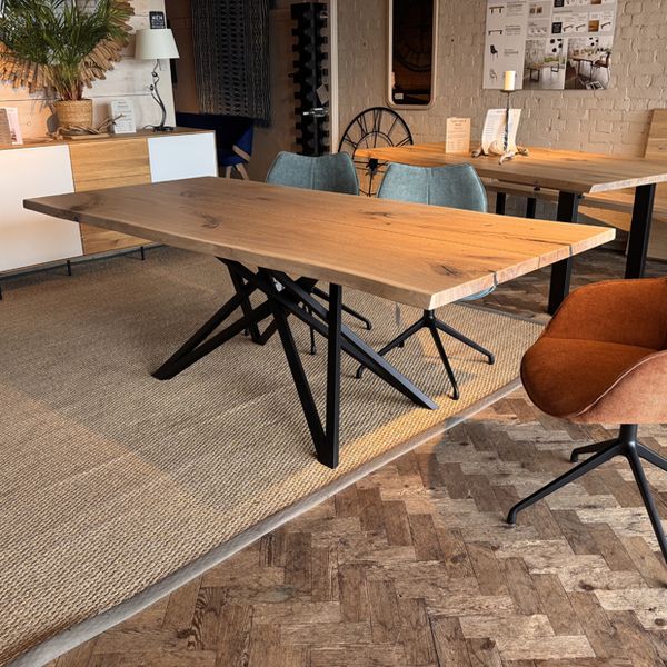 Helsinki Oak & Resin Table