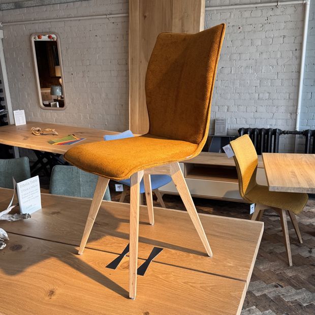 A24 Chair