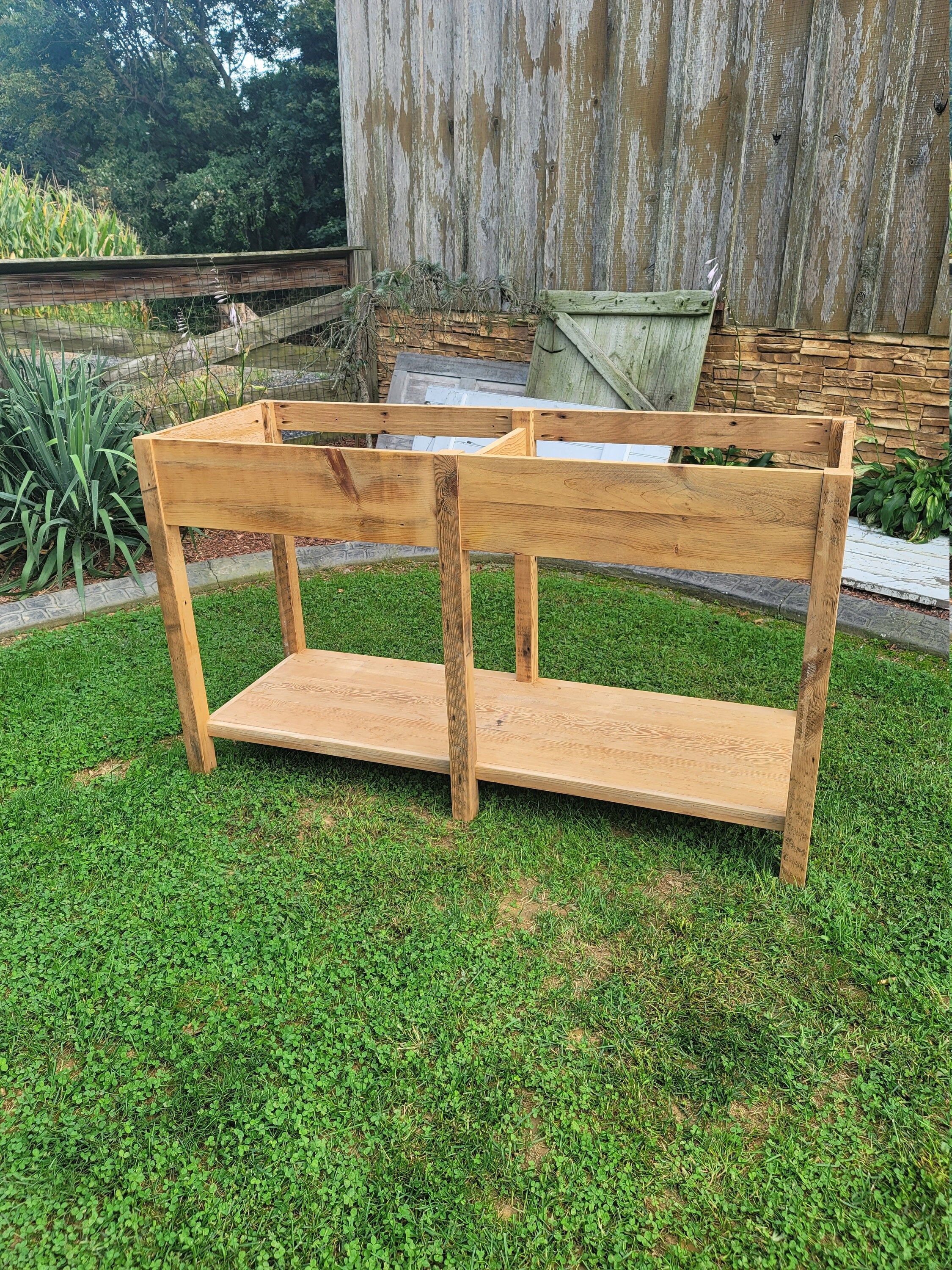 Reclaimed pine barnwood single sink