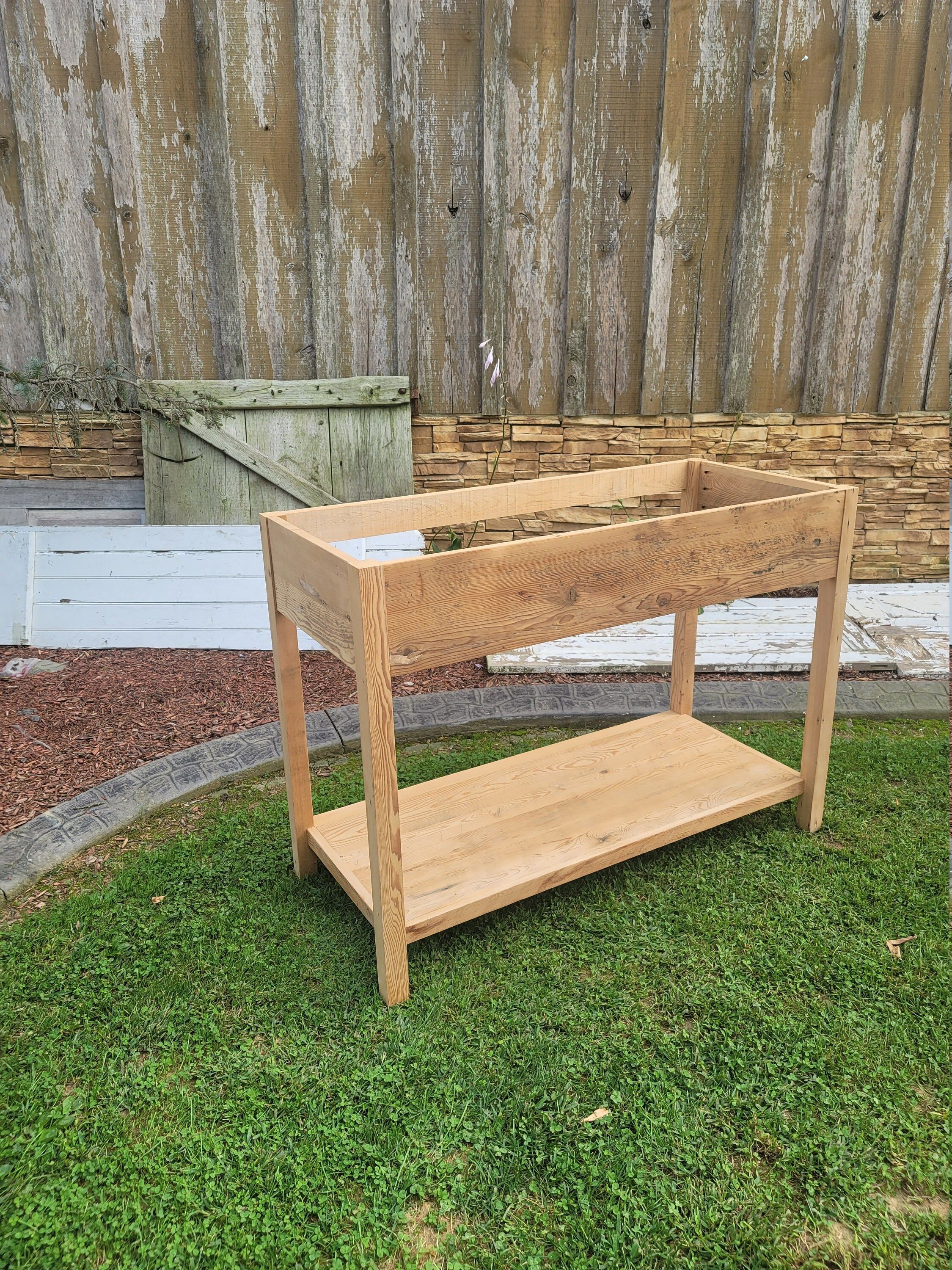 Reclaimed pine barnwood single sink