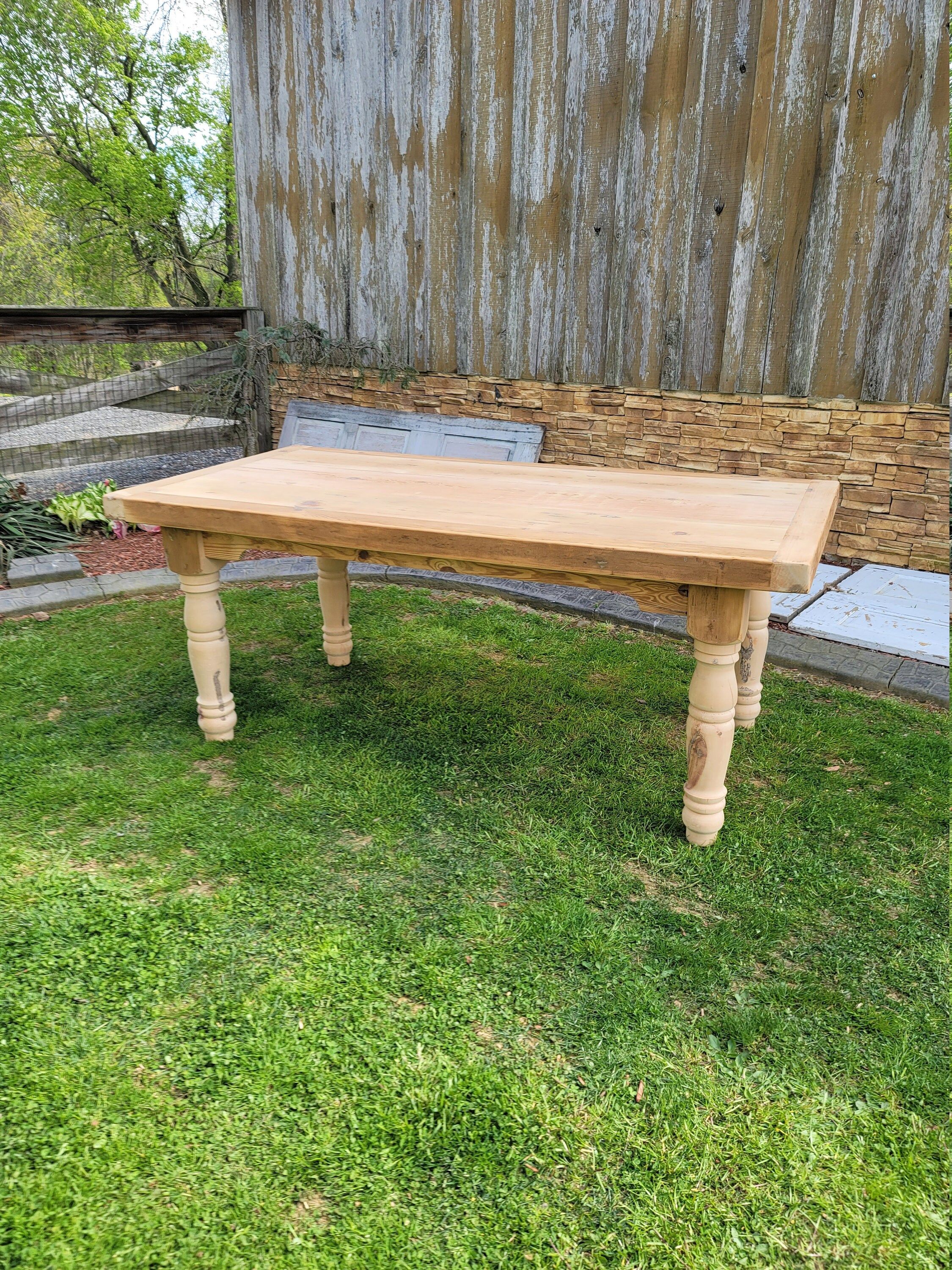 Reclaimed pine barnwood farmhouse table 2