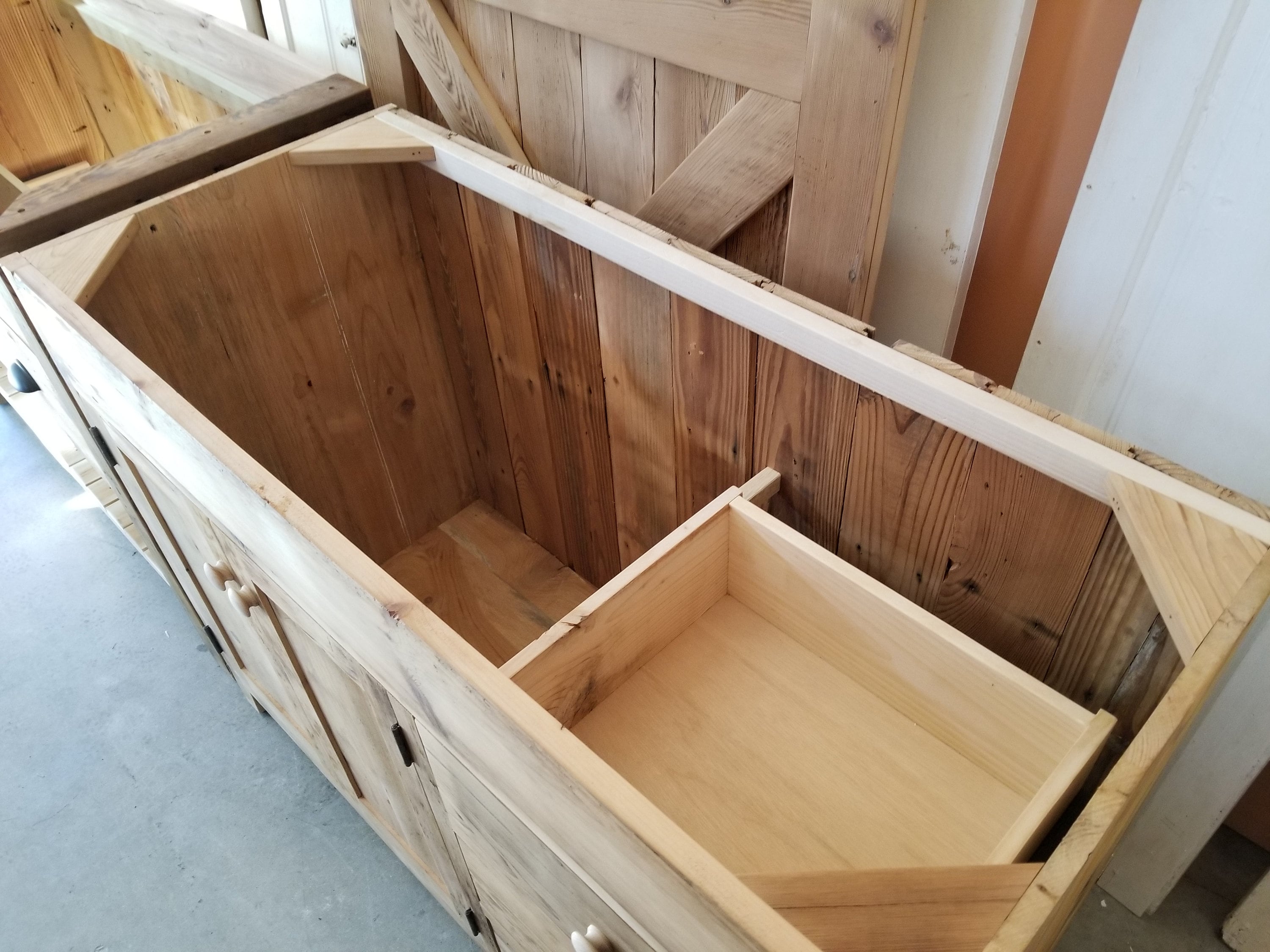 30 reclaimed barnwood pine bathroom
