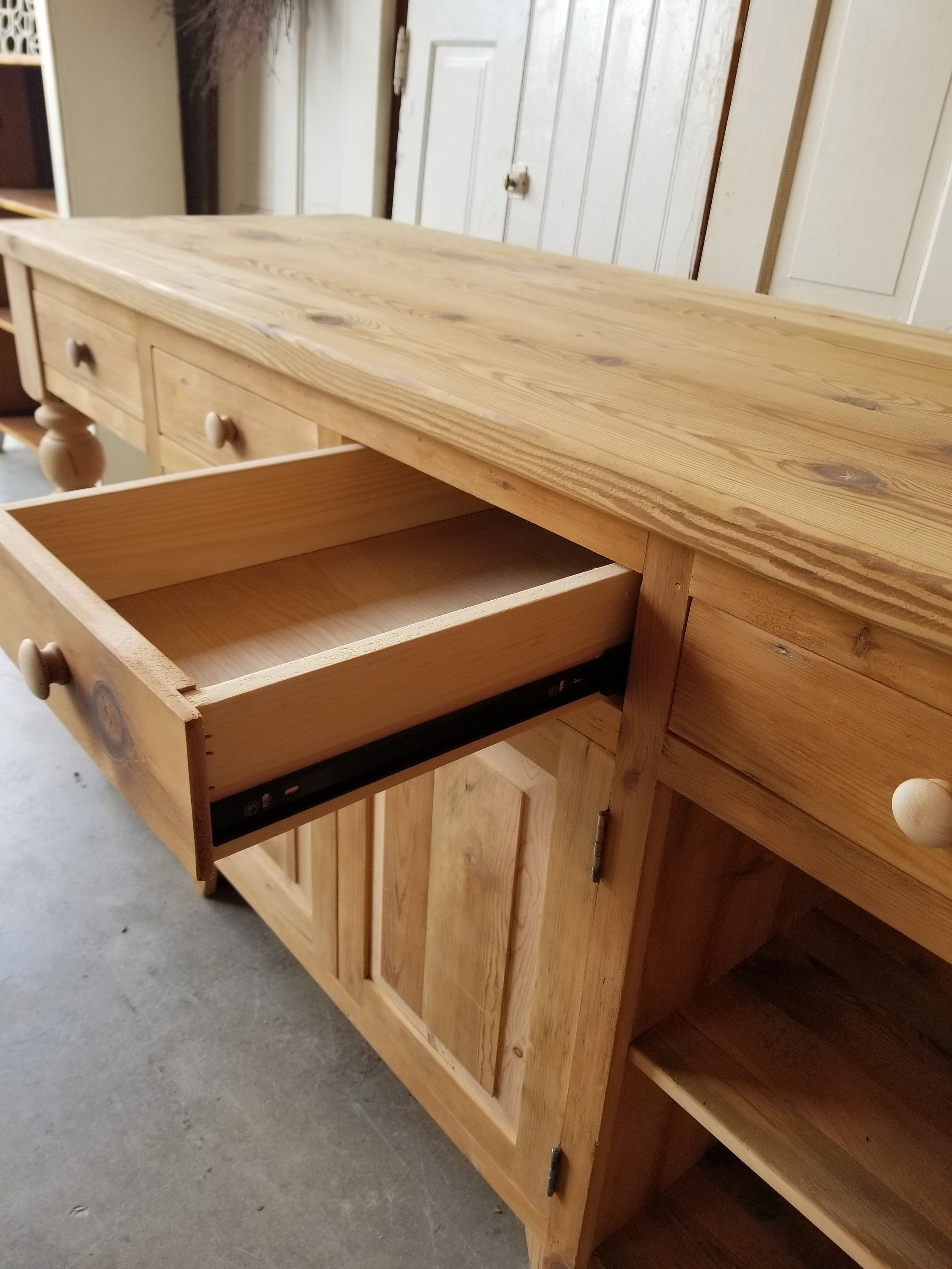 Reclaimed barnwood farmhouse kitchen