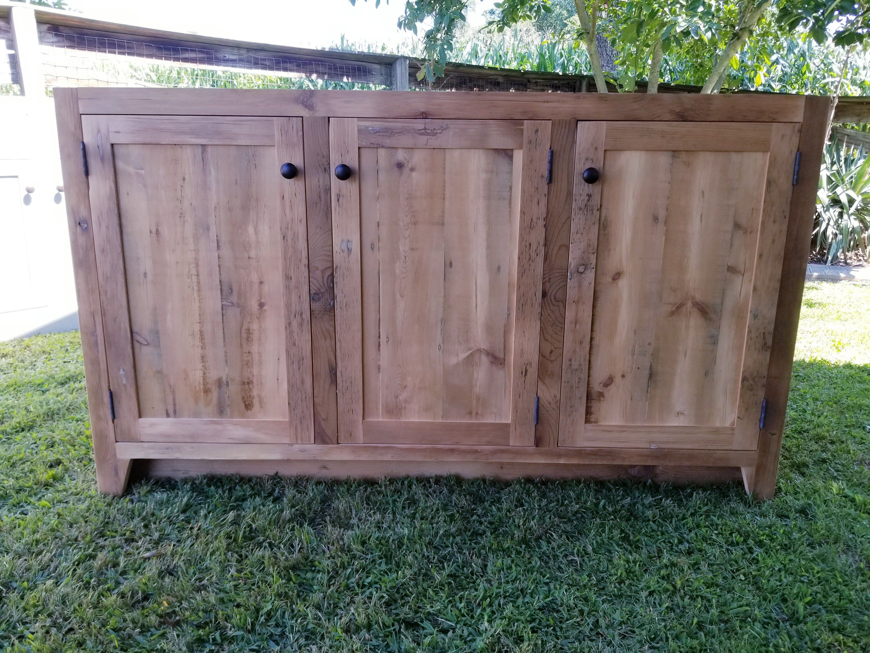 30 reclaimed barnwood farmhouse vanity
