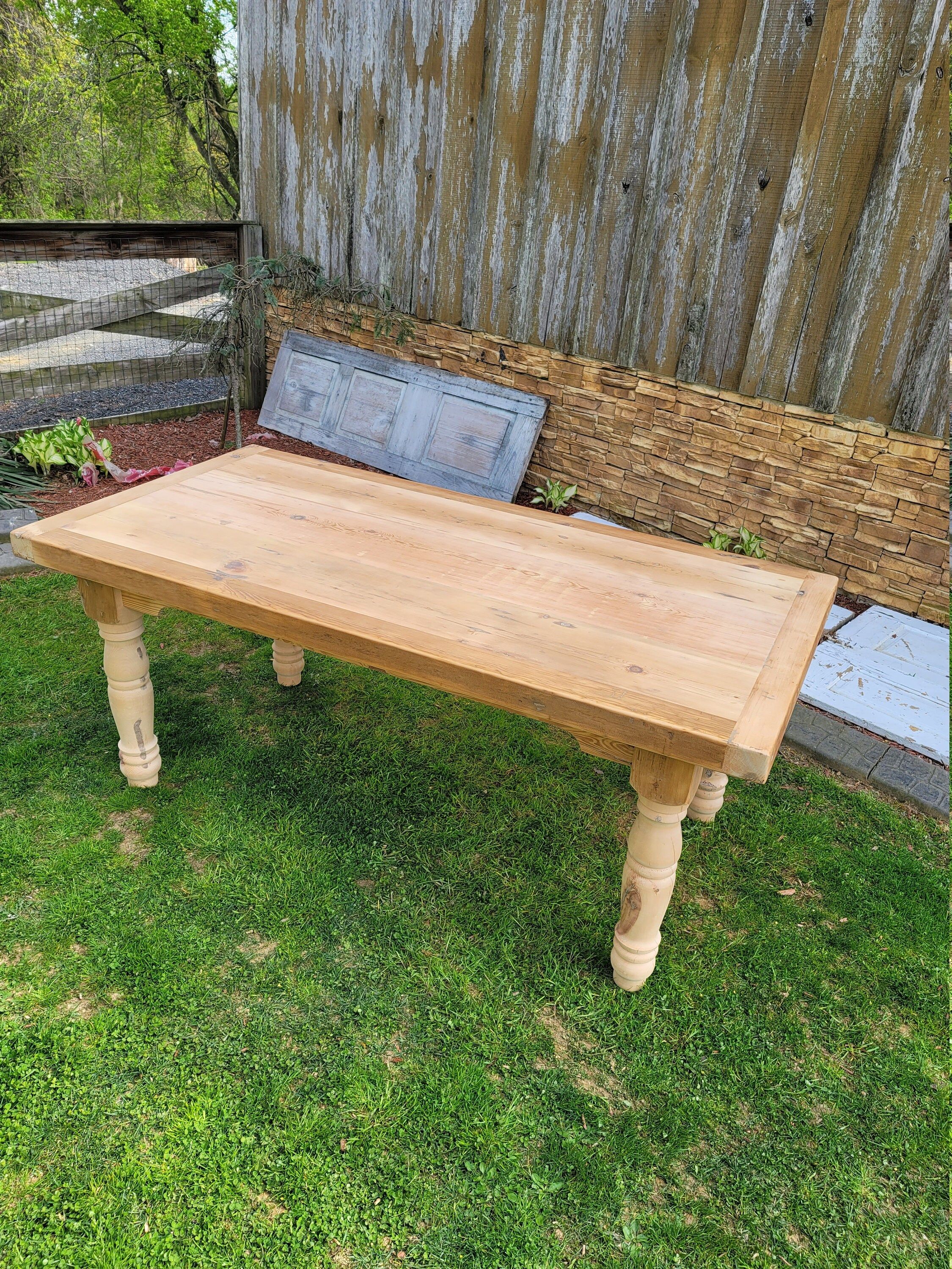 Reclaimed pine barnwood farmhouse table 2